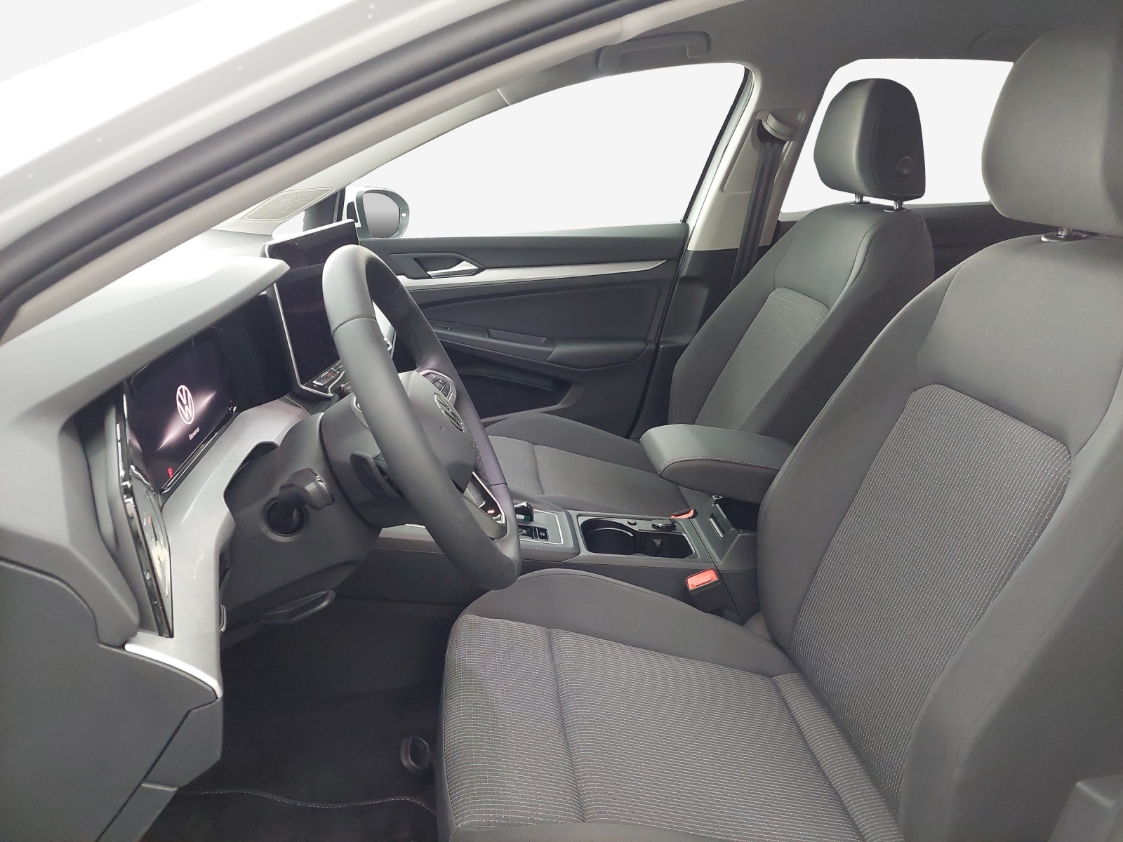 VW Golf 1.5 e TSI mHEV Value DSG-image-7