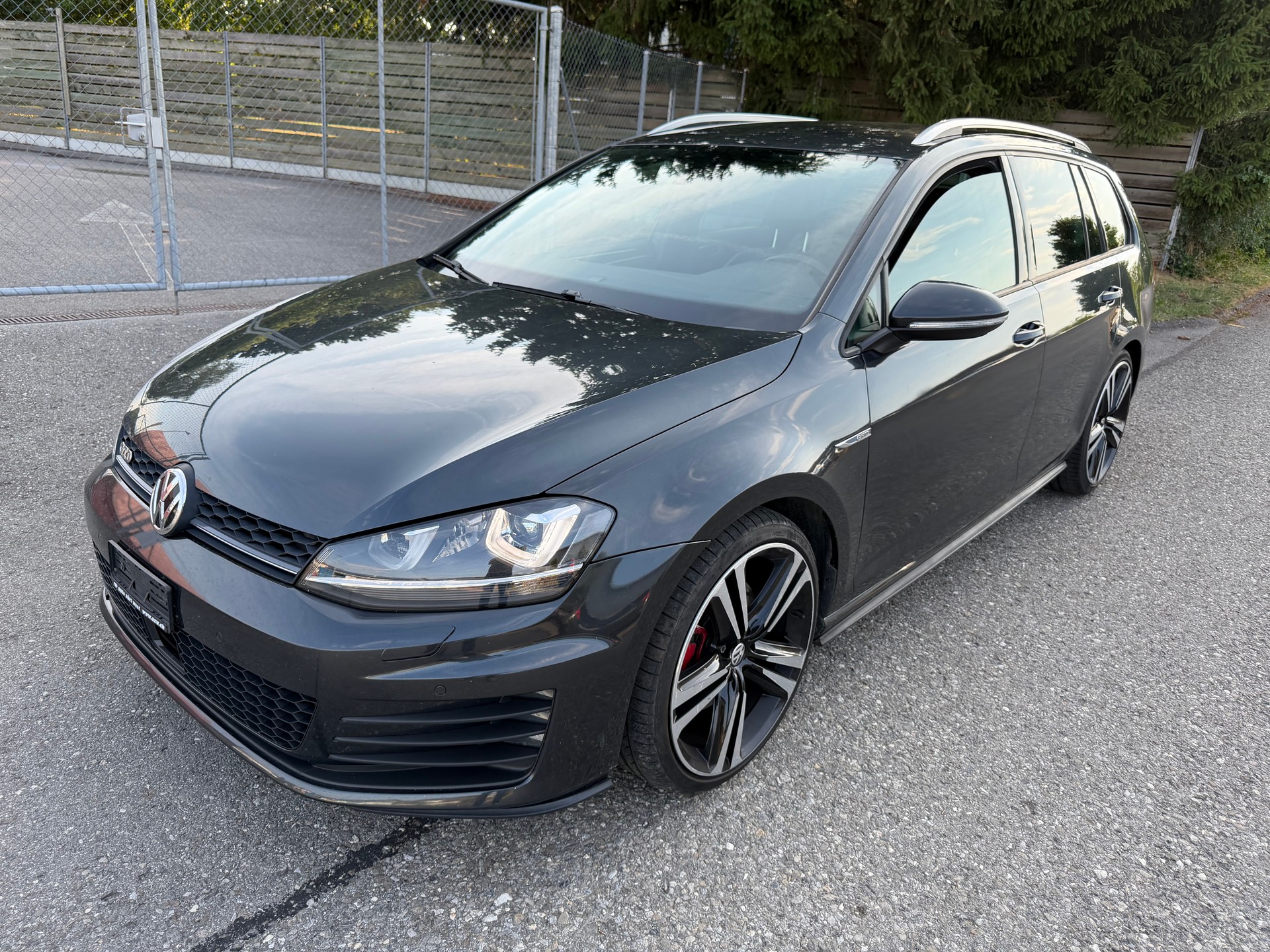 VW Golf Variant 2.0 TDI GTD DSG-image-0