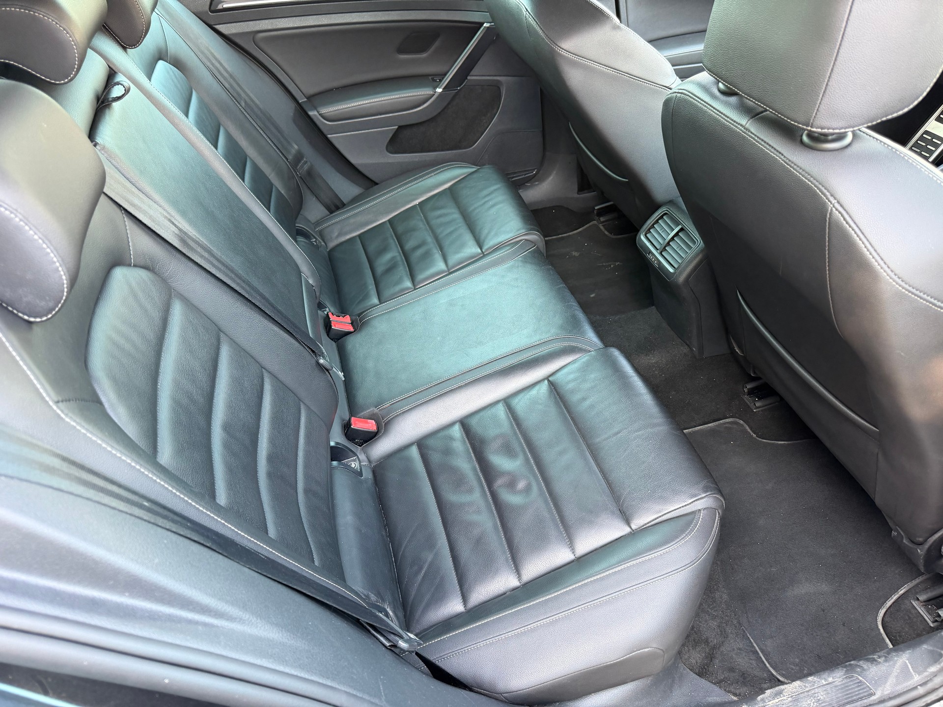 VW Golf Variant 2.0 TDI GTD DSG-image-7