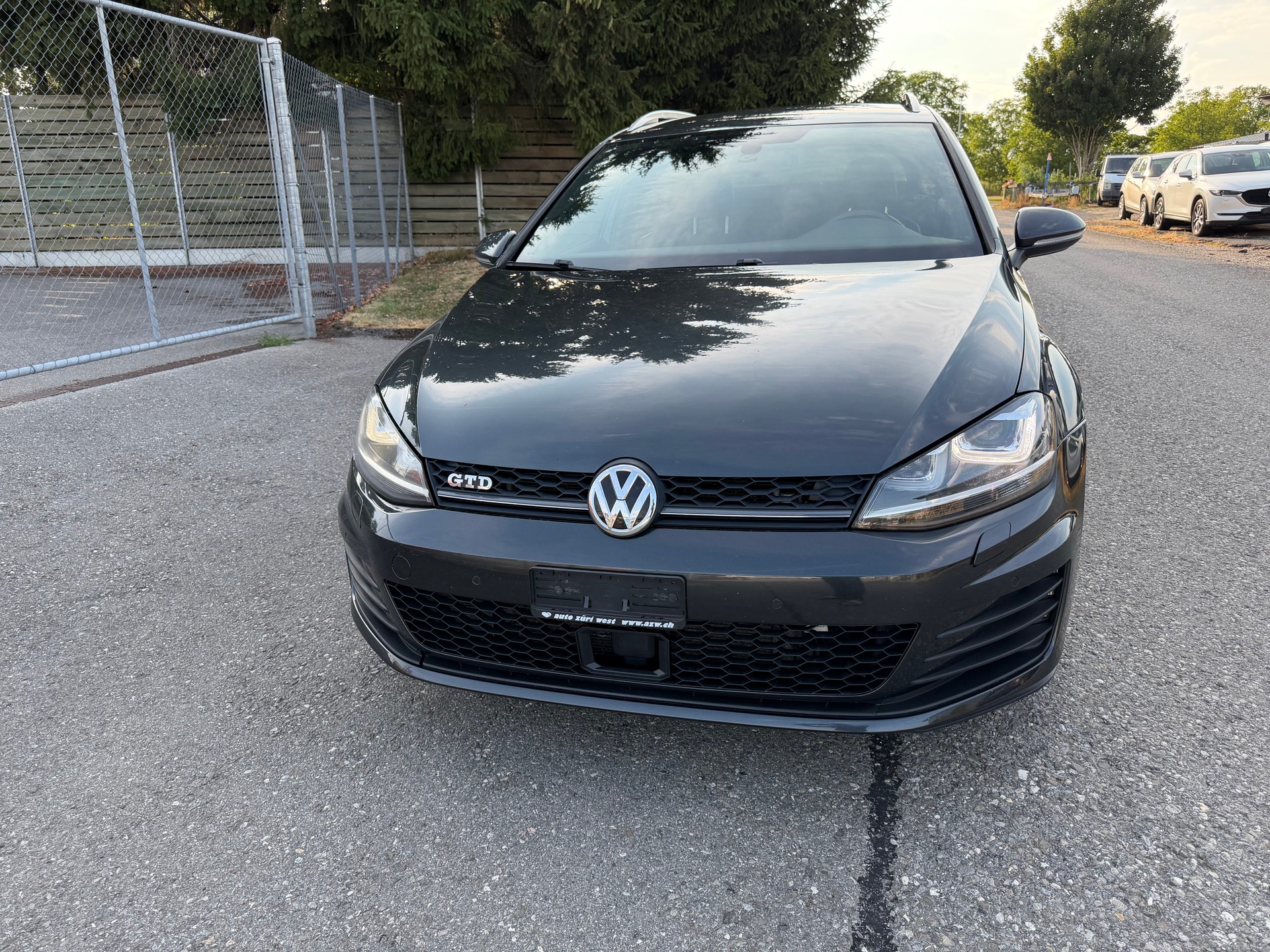 VW Golf Variant 2.0 TDI GTD DSG-image-1