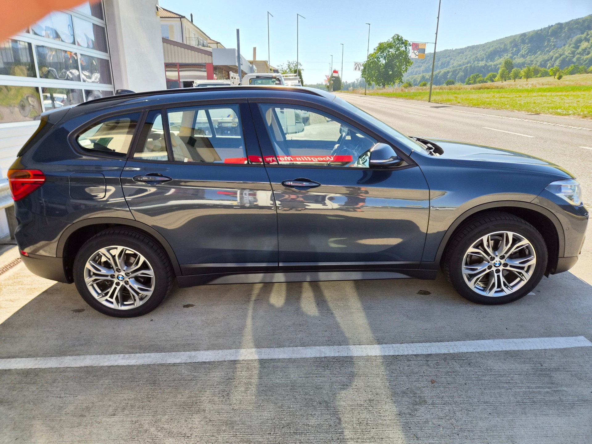 BMW X1 xDrive 18d xLine Steptronic-image-3