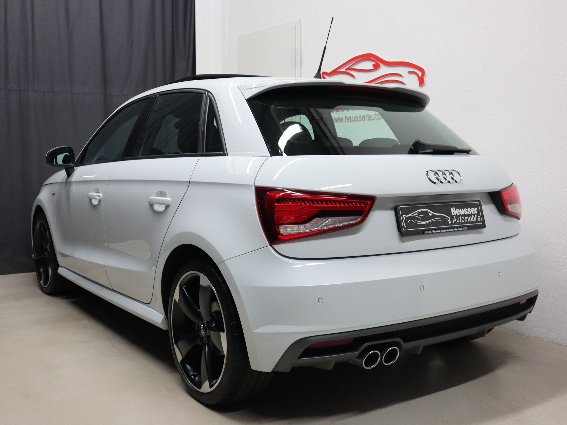 AUDI A1 Sportback 1.4 TFSI Sport S-Line S-tronic - Panorama - Navi - Bi-Xenon - Leder/Alcantara - Keyless - 140 PS-image-4
