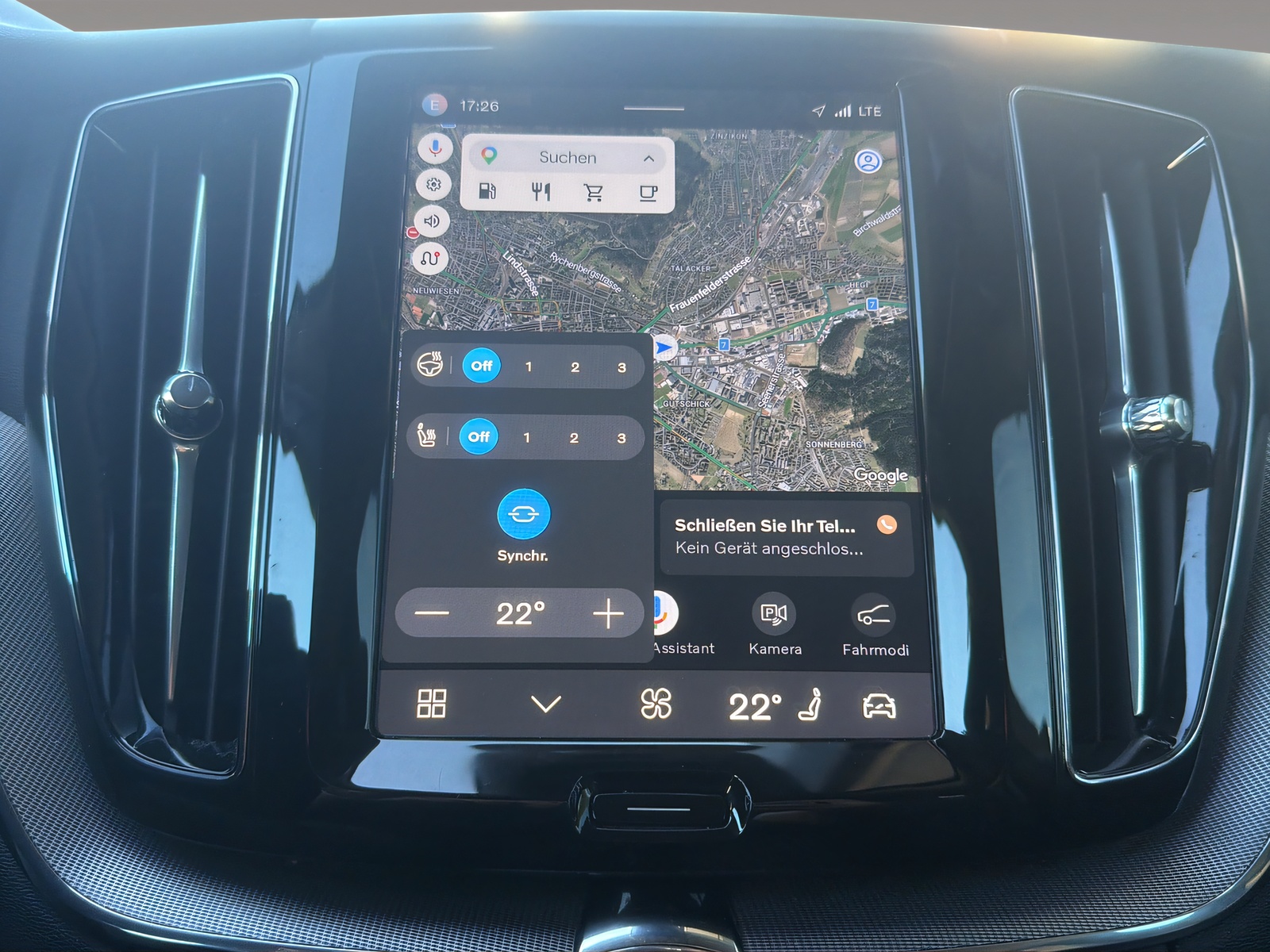 VOLVO XC60 B5 Benzin Mild Hybrid AWD Plus Dark Geartronic-image-14
