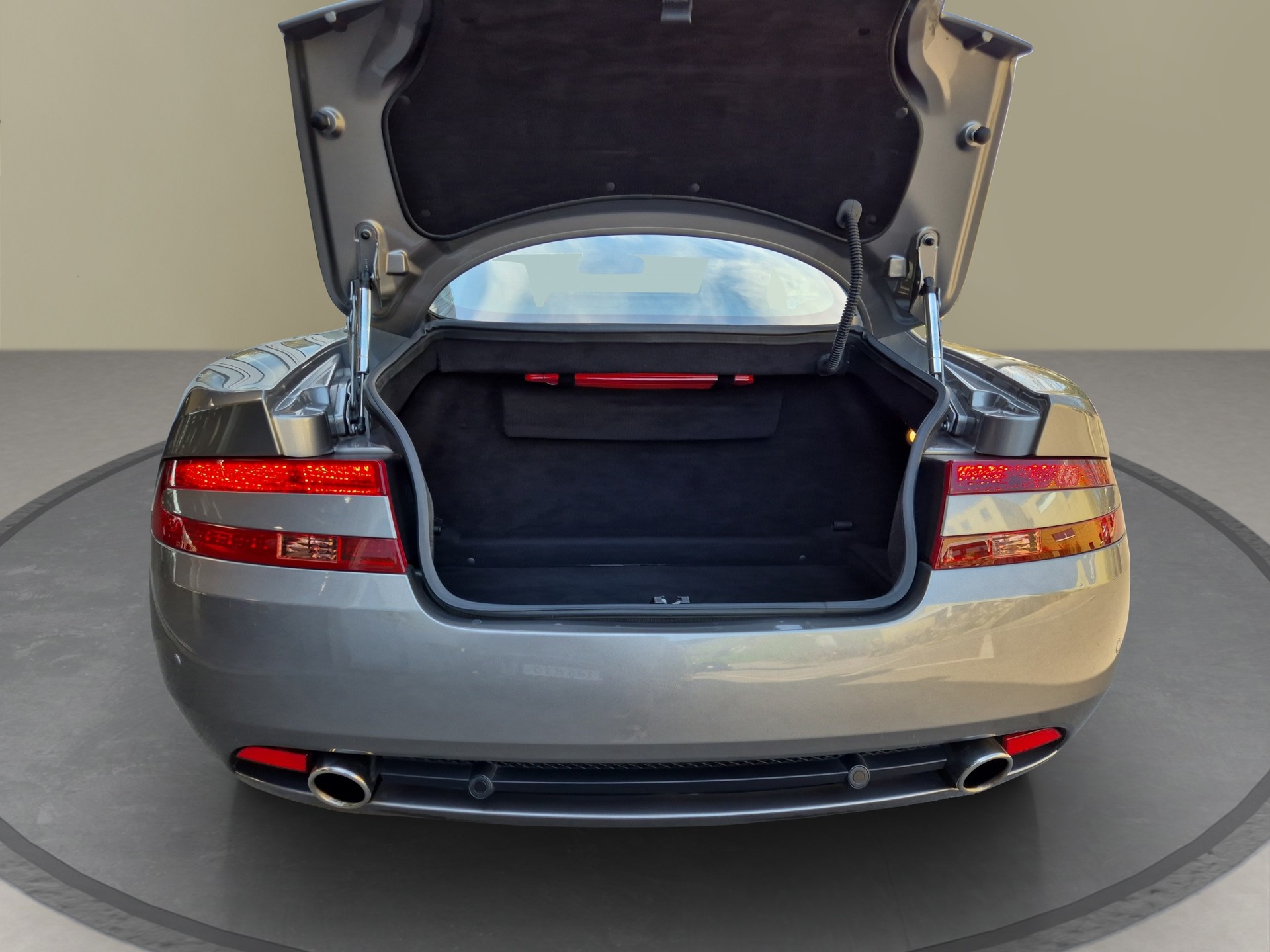 ASTON MARTIN DB9 Touchtronic 2-image-23