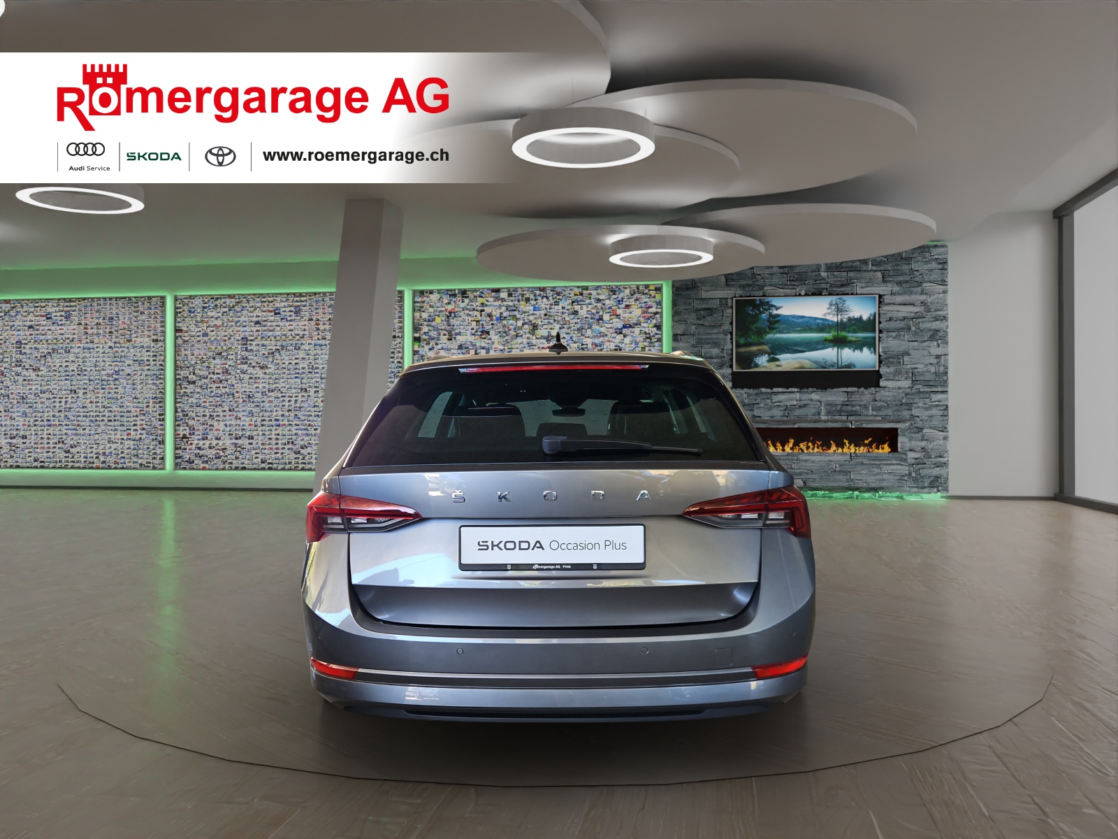 SKODA Octavia Combi 2.0 TSI Style DSG 4x4-image-2