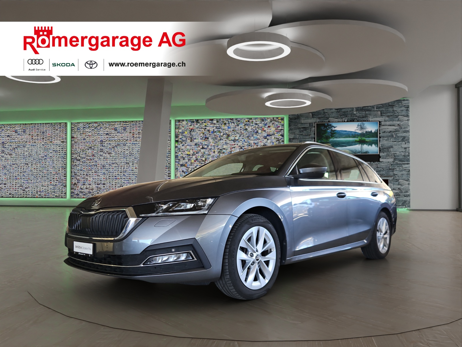 SKODA Octavia Combi 2.0 TSI Style DSG 4x4-image-0
