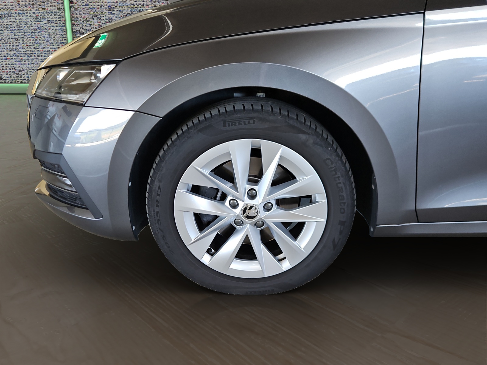 SKODA Octavia Combi 2.0 TSI Style DSG 4x4-image-5