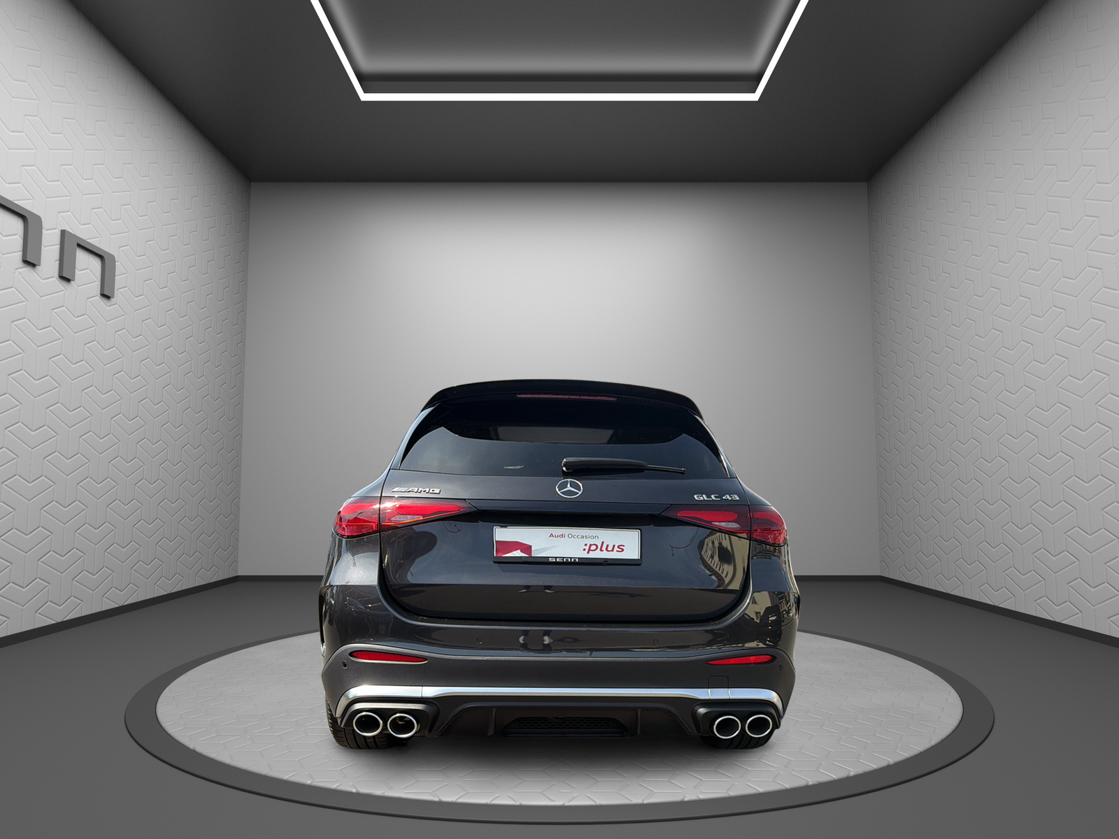 MERCEDES-BENZ GLC 43 AMG Executive Edition 4Matic 9G-Tronic-image-4