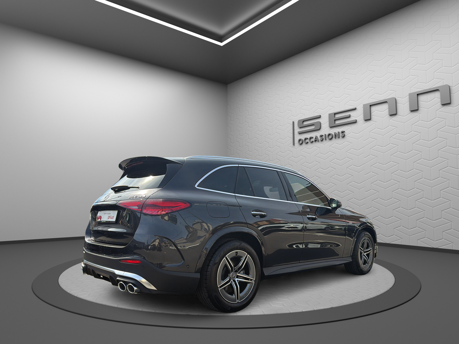 MERCEDES-BENZ GLC 43 AMG Executive Edition 4Matic 9G-Tronic-image-5