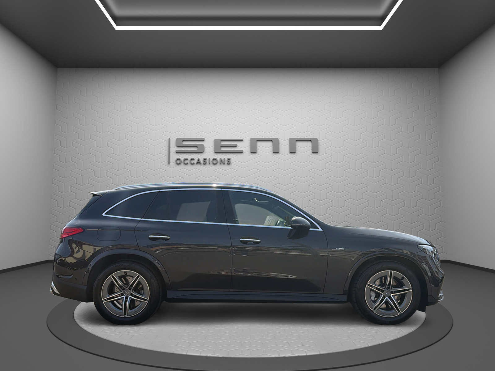 MERCEDES-BENZ GLC 43 AMG Executive Edition 4Matic 9G-Tronic-image-6