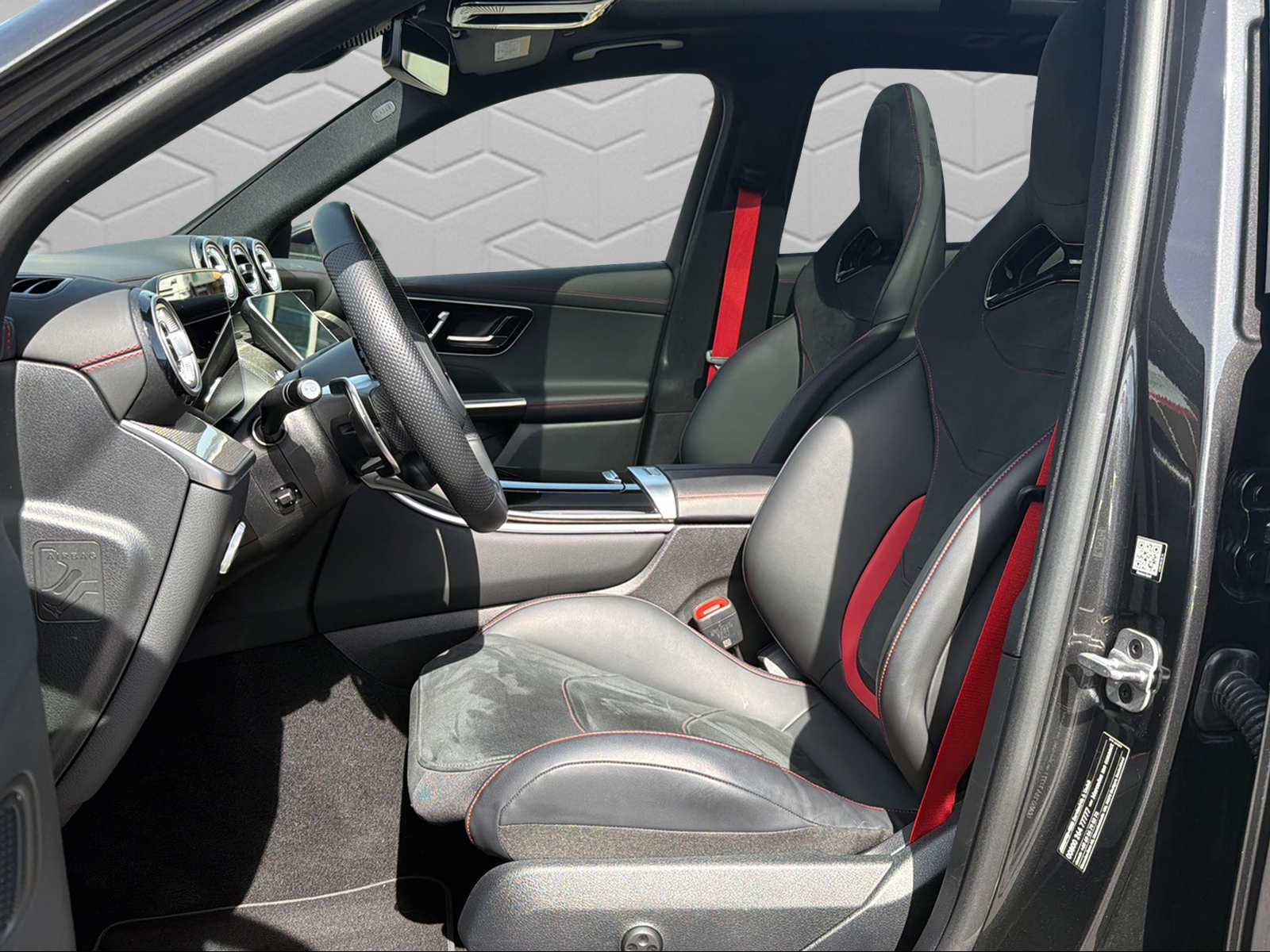 MERCEDES-BENZ GLC 43 AMG Executive Edition 4Matic 9G-Tronic-image-10