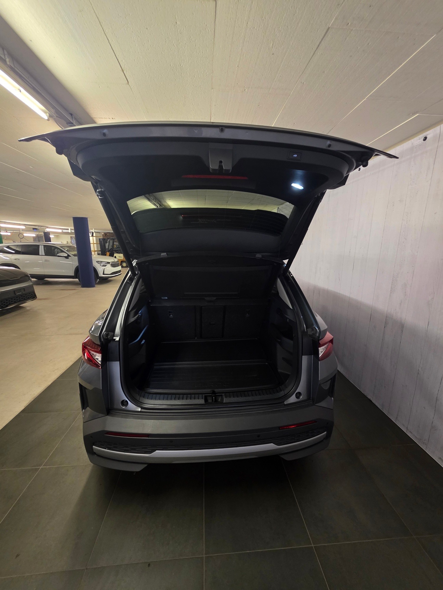 SKODA Elroq 85-image-5