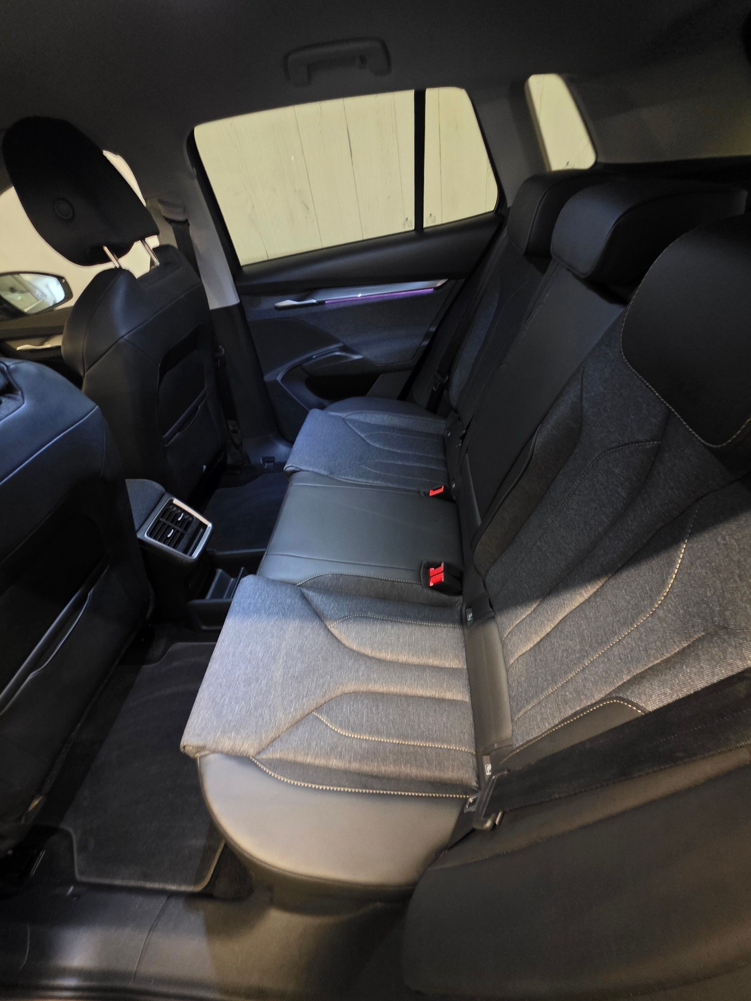 SKODA Elroq 85-image-8