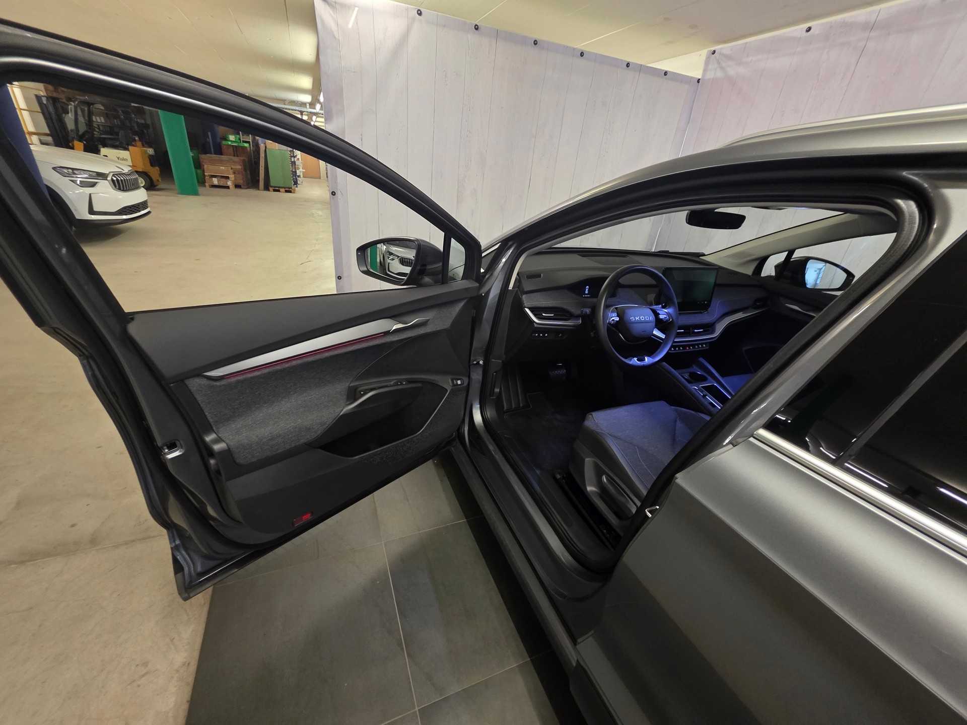 SKODA Elroq 85-image-10
