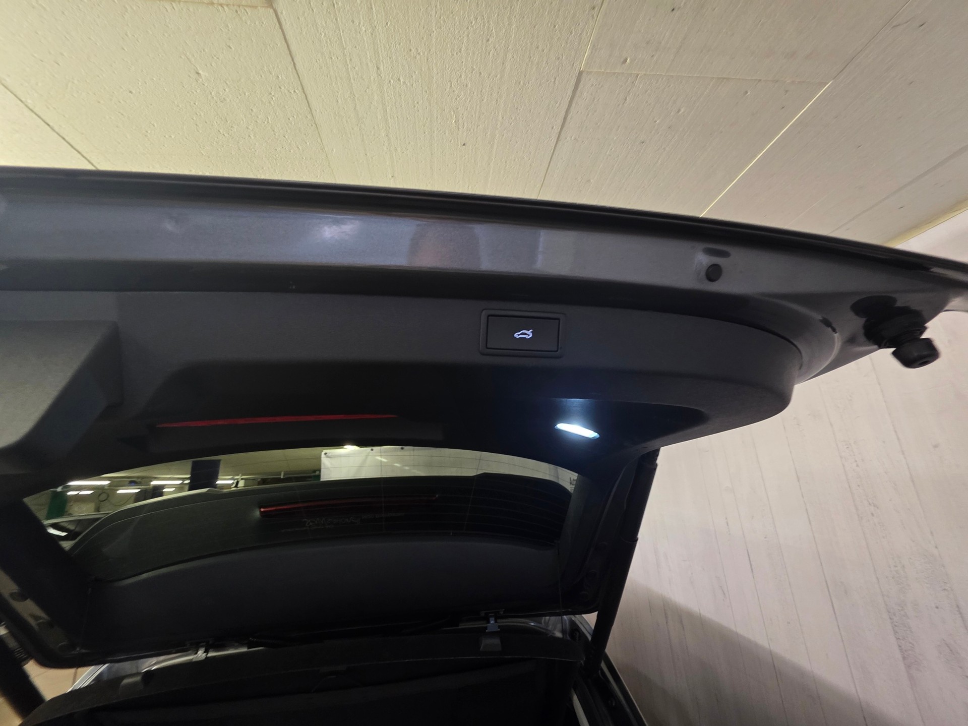 SKODA Elroq 85-image-7