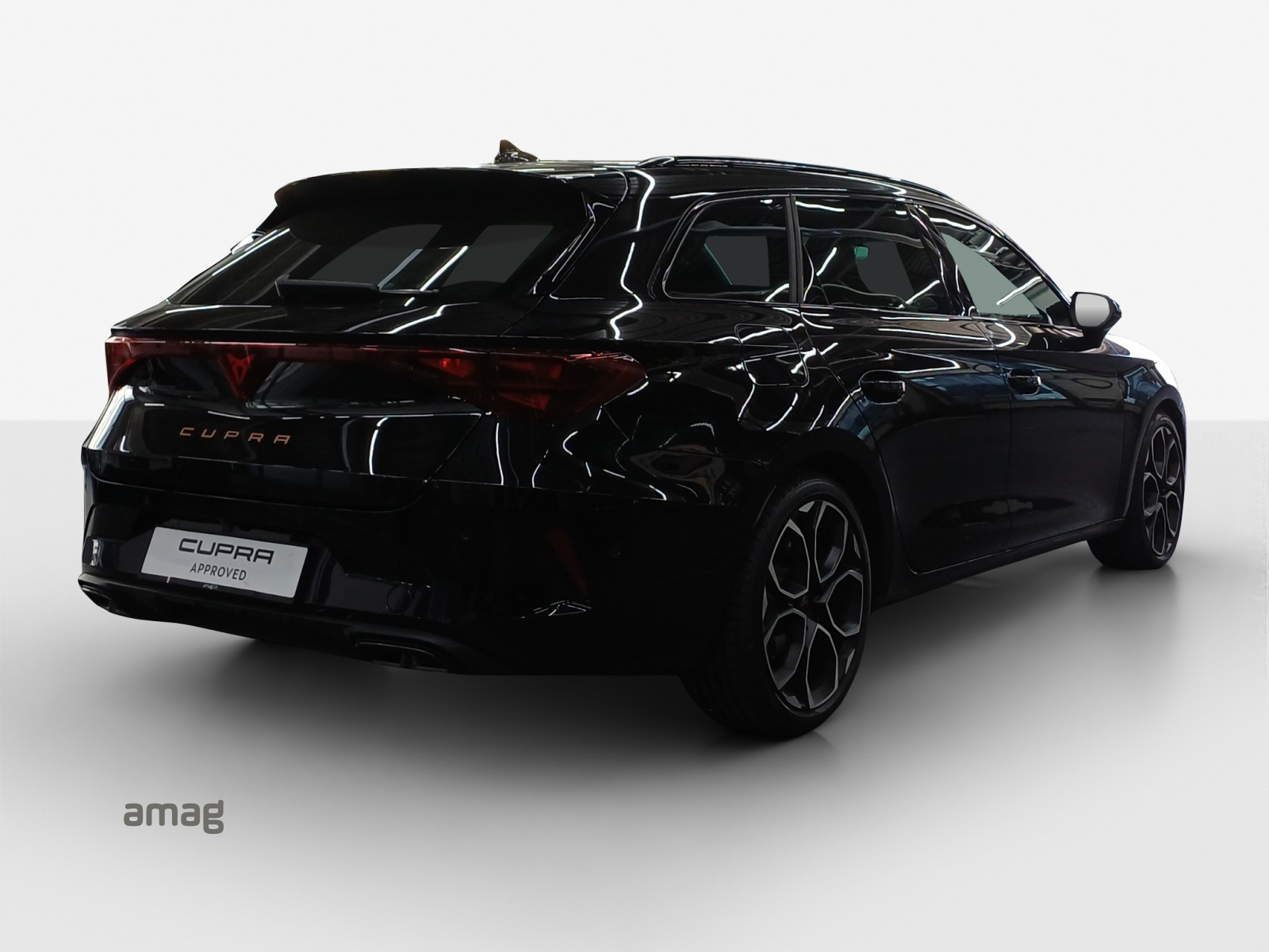 SEAT Leon ST 1.5 eTSI mHEV DSG FR-image-4