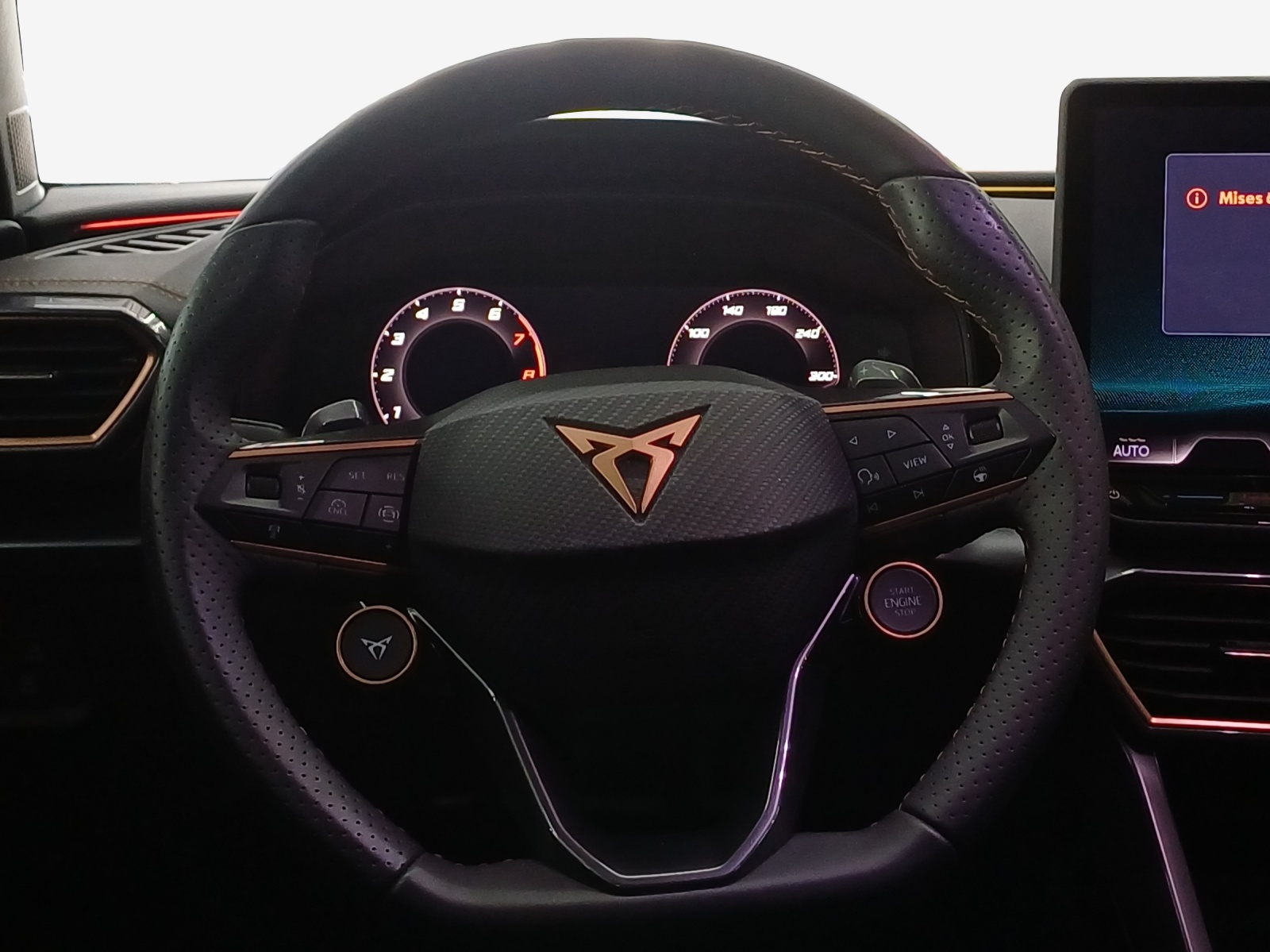 SEAT Leon ST 1.5 eTSI mHEV DSG FR-image-9
