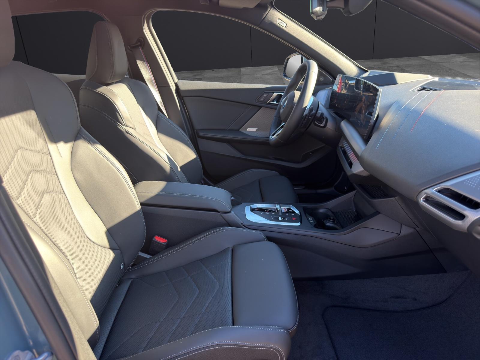 BMW 1er Reihe F70 123 xDrive-image-18