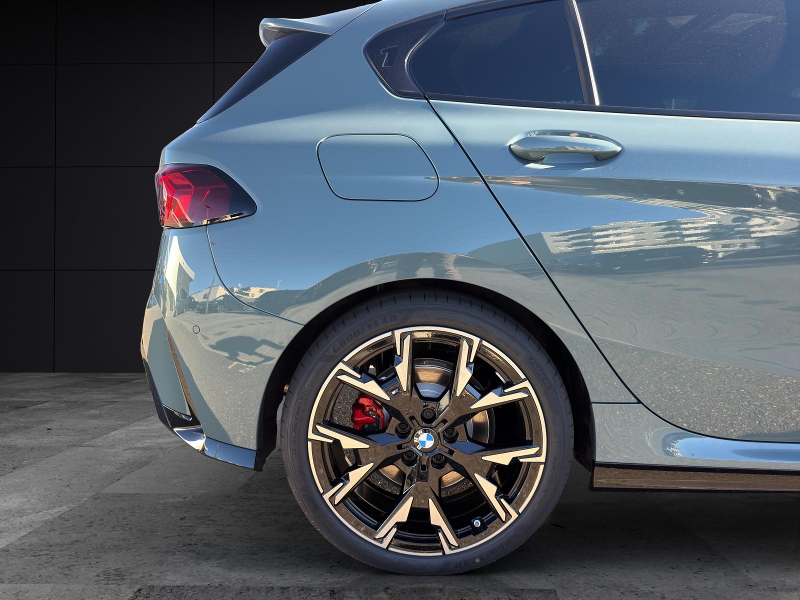 BMW 1er Reihe F70 123 xDrive-image-19