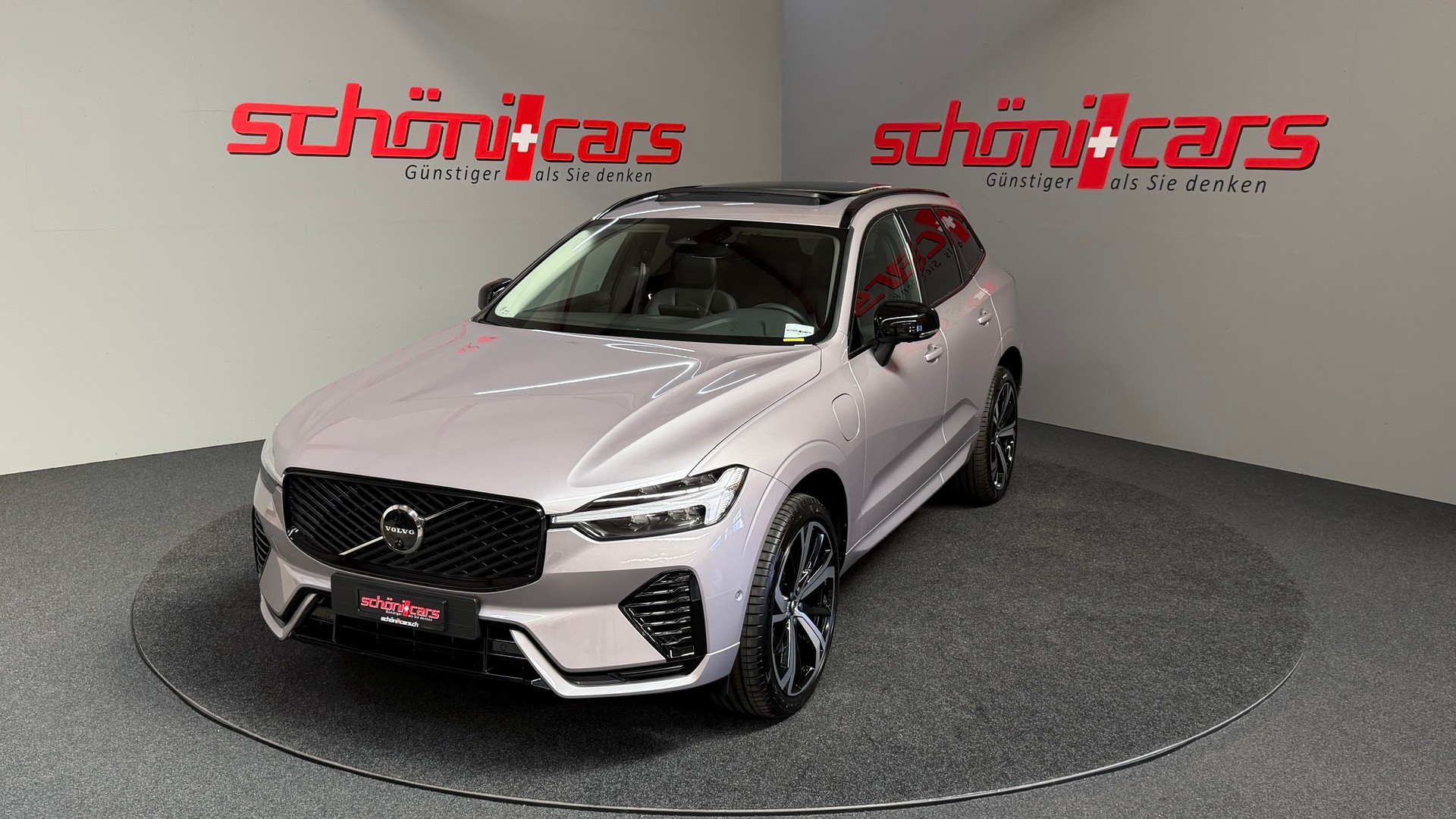 VOLVO XC60 T6 eAWD PluginHybrid Plus Dark Geartronic-image-1