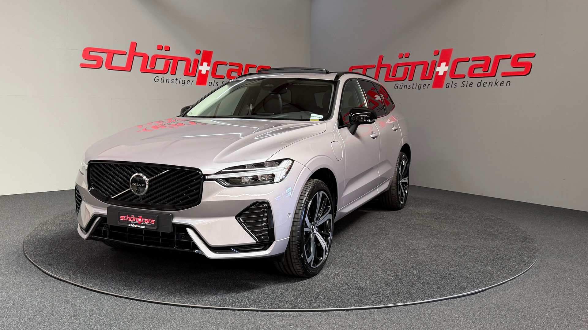 VOLVO XC60 T6 eAWD PluginHybrid Plus Dark Geartronic-image-0