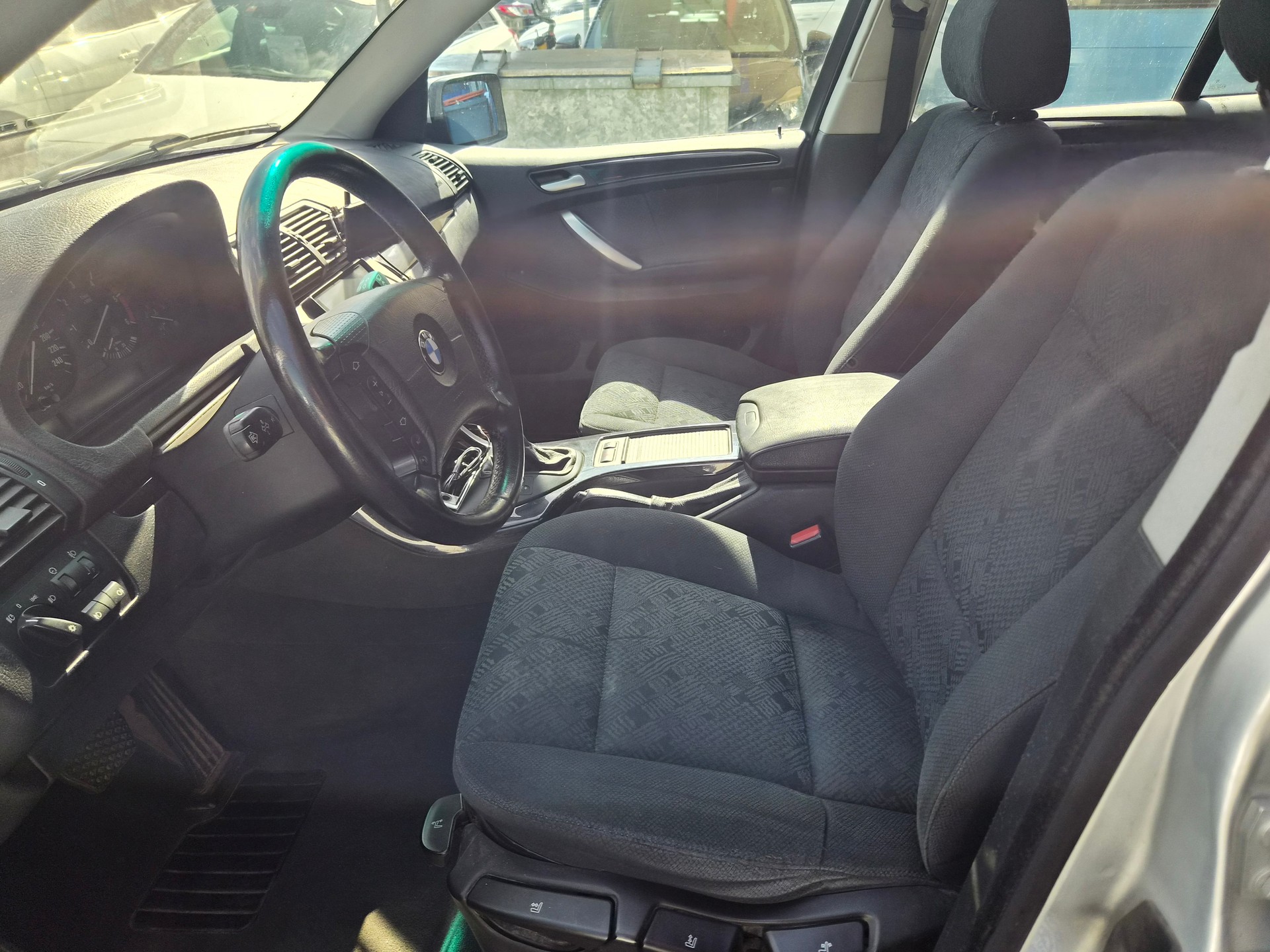 BMW X5 3.0d-image-7