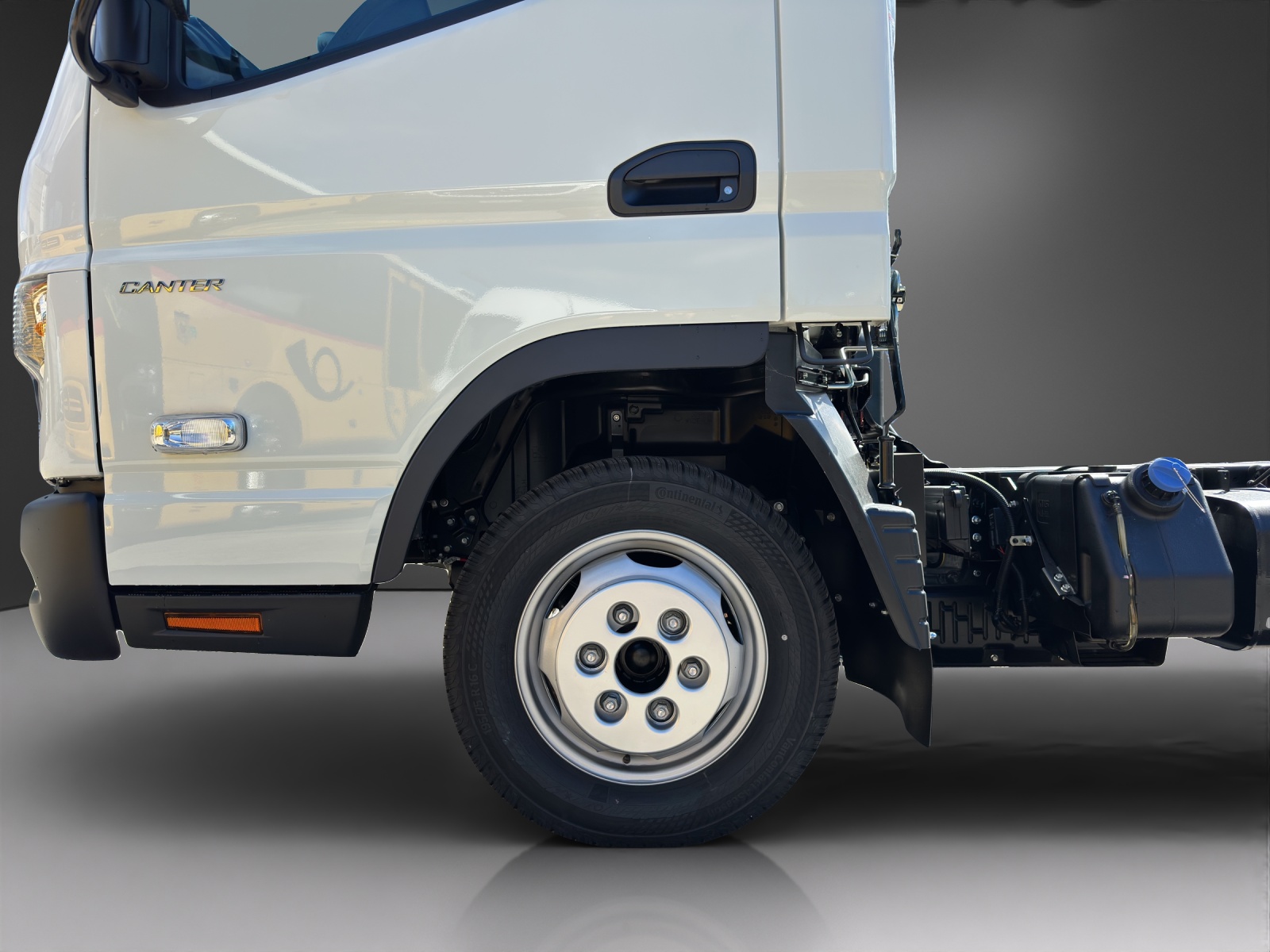 MITSUBISHI FUSO Canter 3C15-image-9