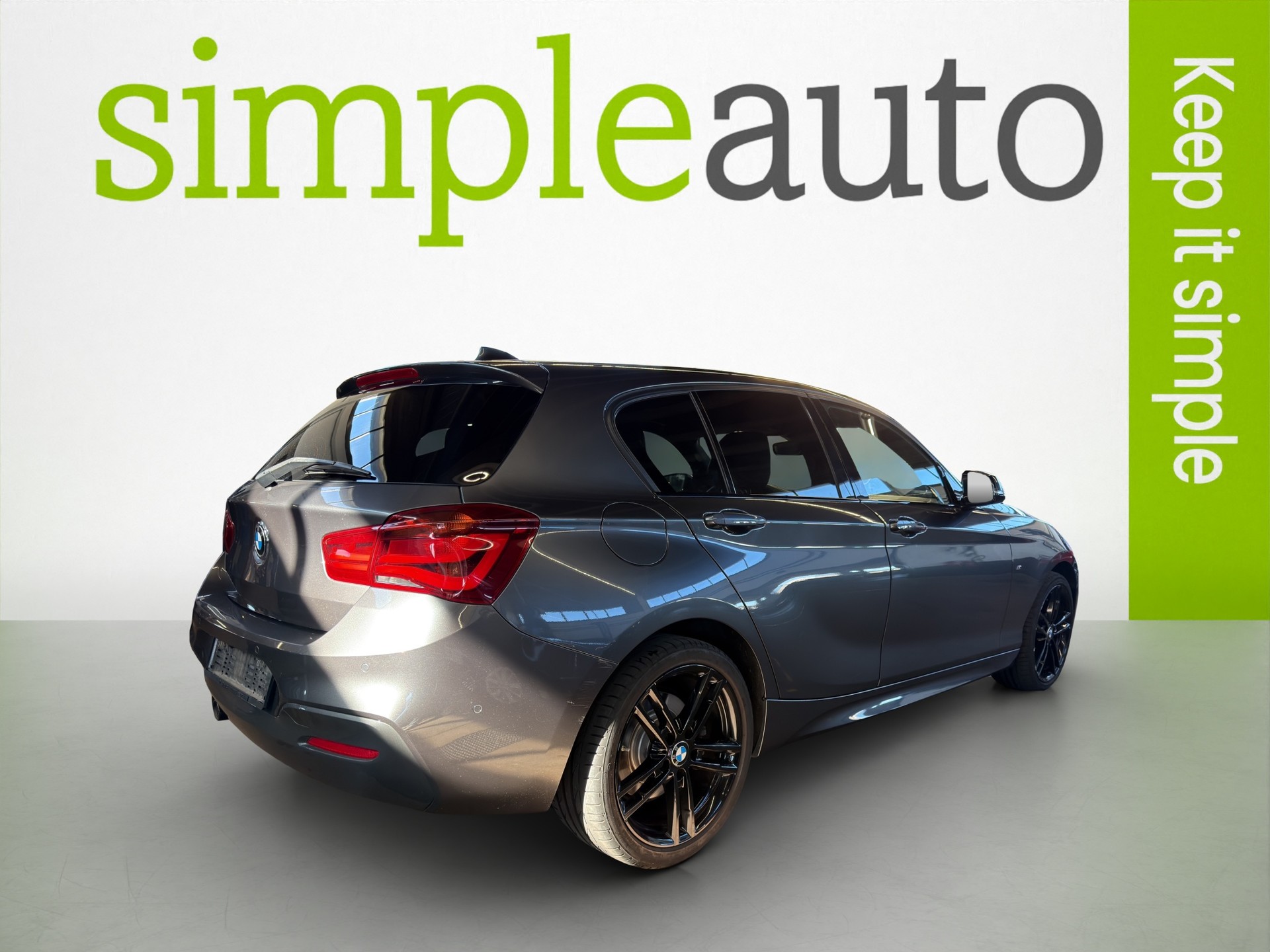 BMW 120d xDrive Steptronic M Sport-image-3