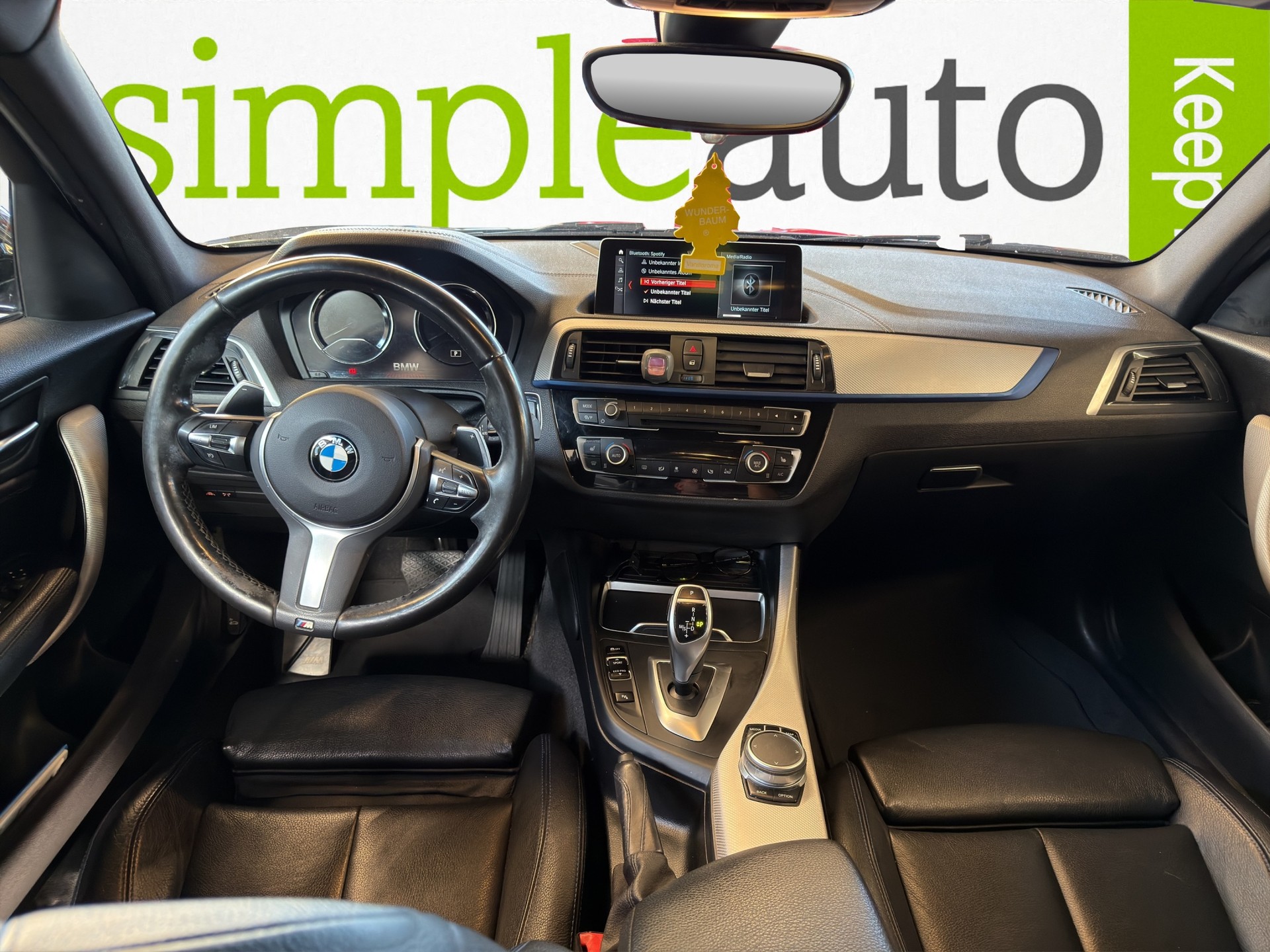 BMW 120d xDrive Steptronic M Sport-image-9