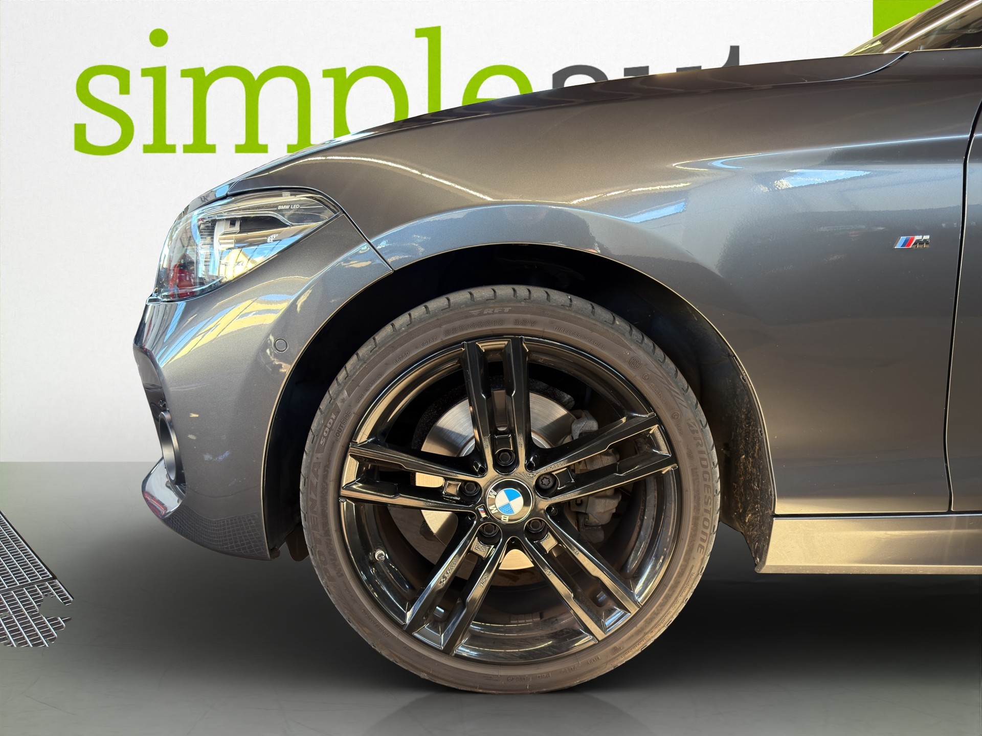 BMW 120d xDrive Steptronic M Sport-image-11