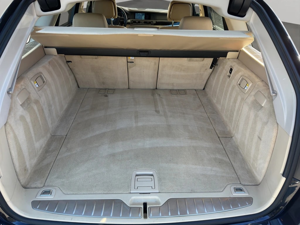BMW 525d Touring Steptronic-image-17