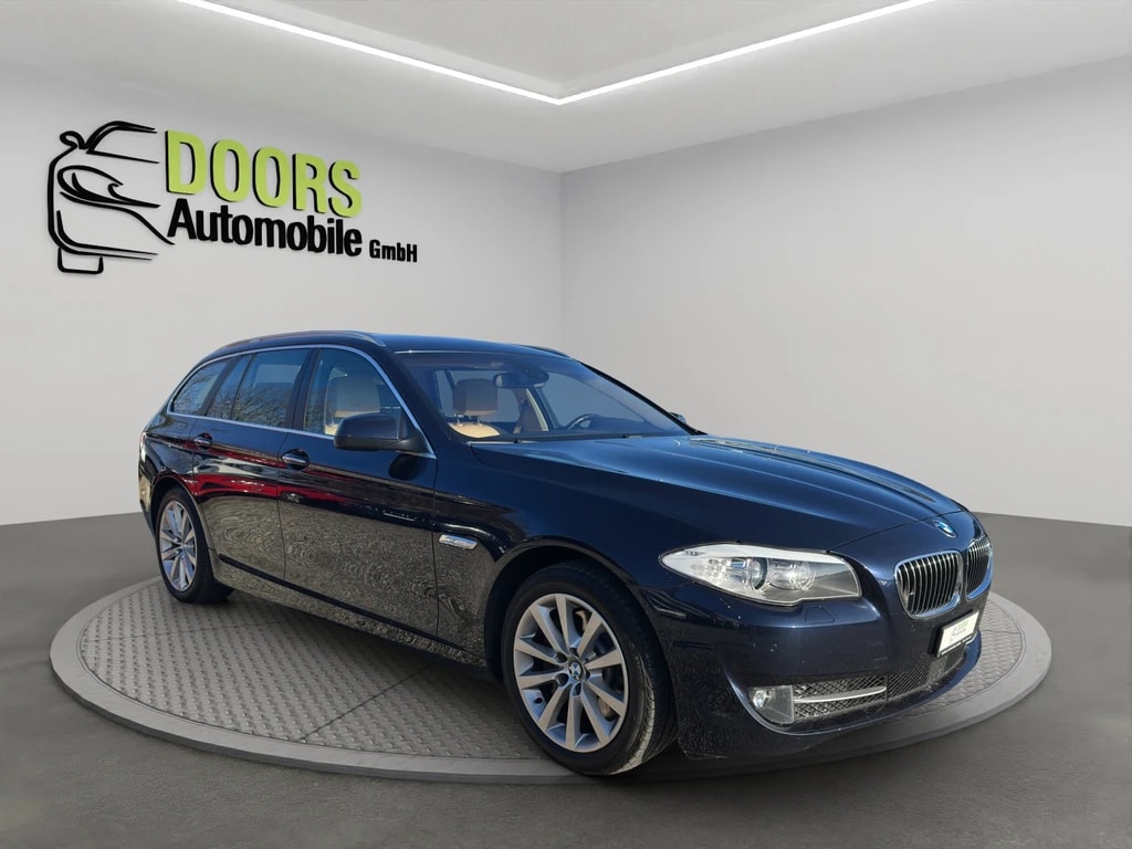 BMW 525d Touring Steptronic-image-0