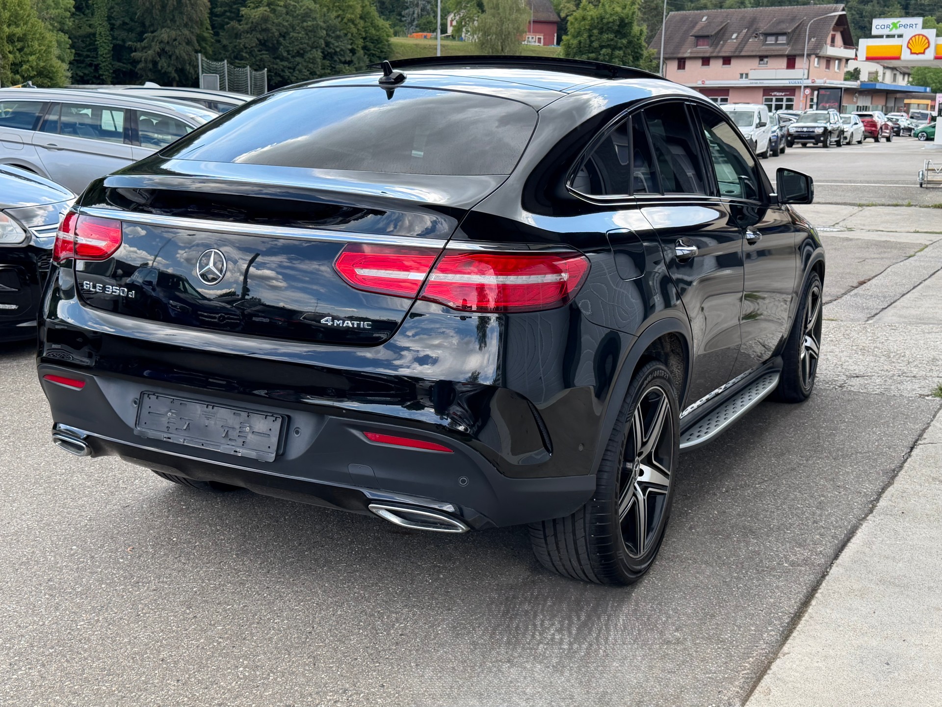MERCEDES-BENZ GLE Coupé 350 d 4Matic 9G-Tronic AMG-Line-image-4