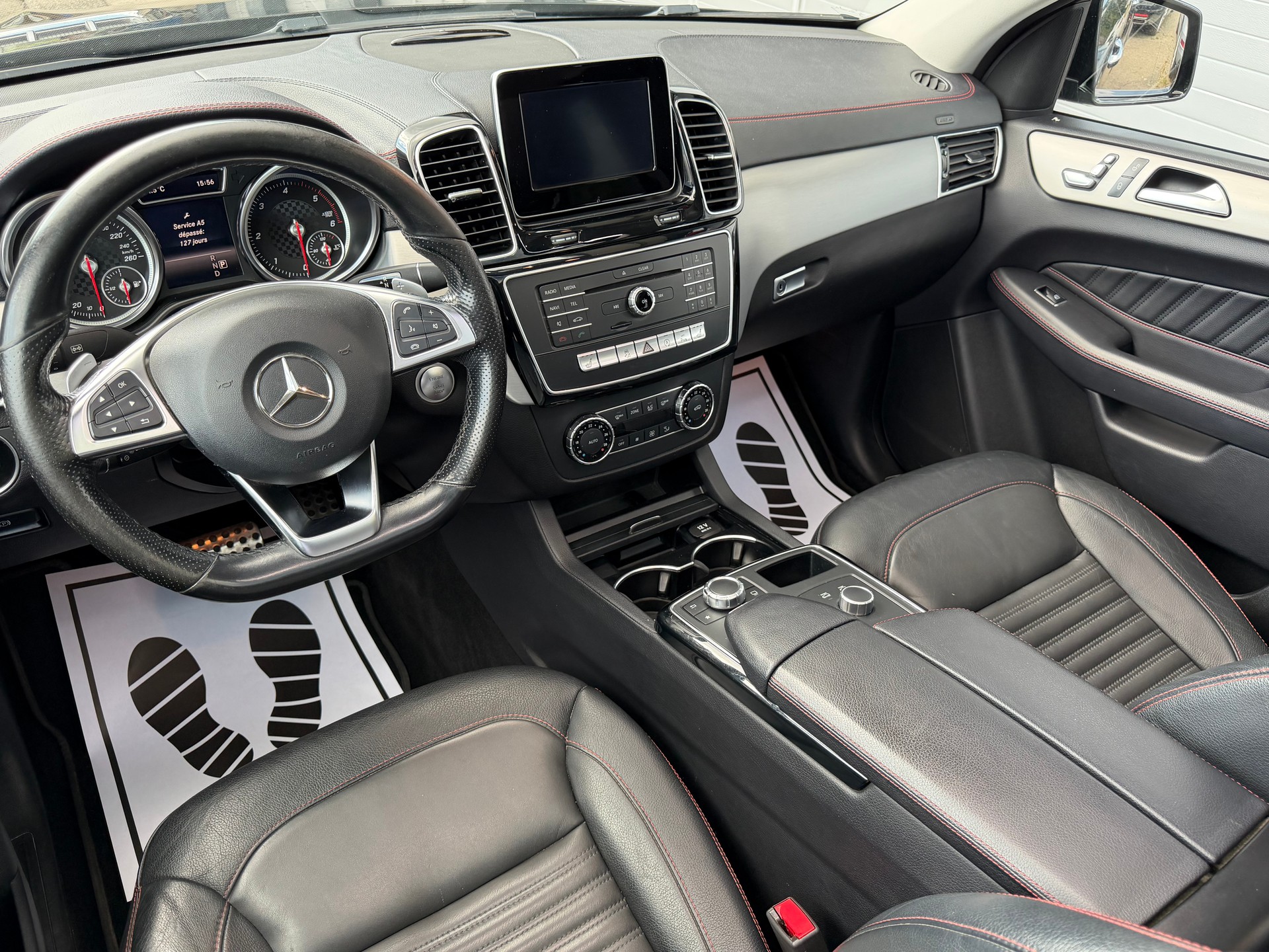 MERCEDES-BENZ GLE Coupé 350 d 4Matic 9G-Tronic AMG-Line-image-9