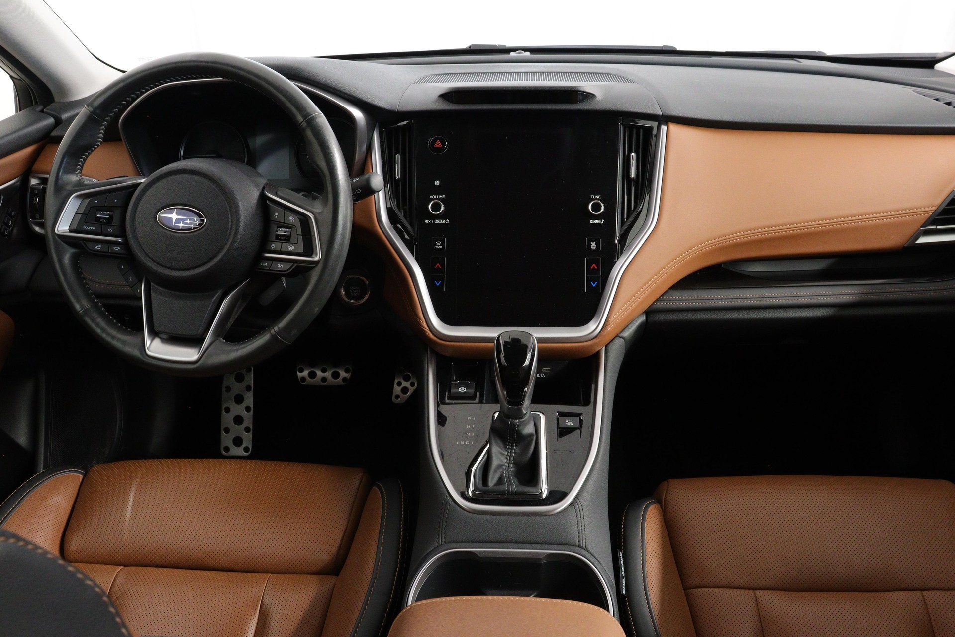 SUBARU Outback 2.5i Luxury-image-3
