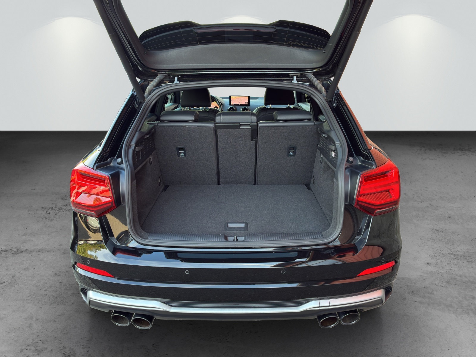 AUDI SQ2 TFSI quattro S-tronic-image-9