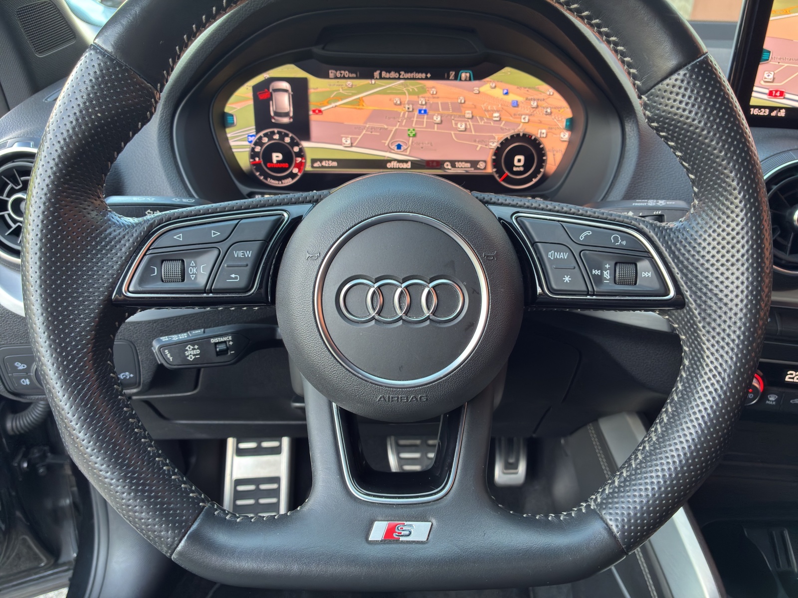 AUDI SQ2 TFSI quattro S-tronic-image-13