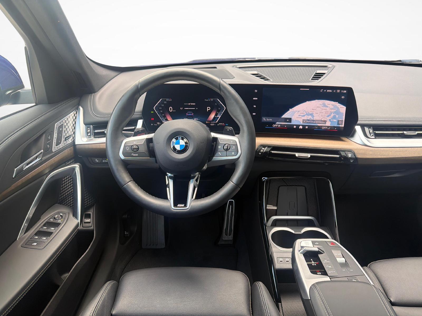 BMW X1 20d xDrive paddles-image-13