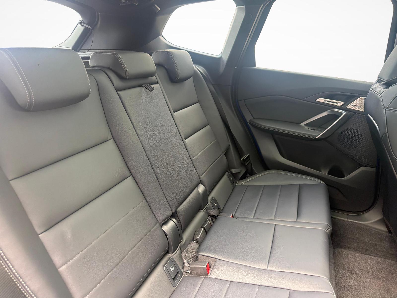 BMW X1 20d xDrive paddles-image-17