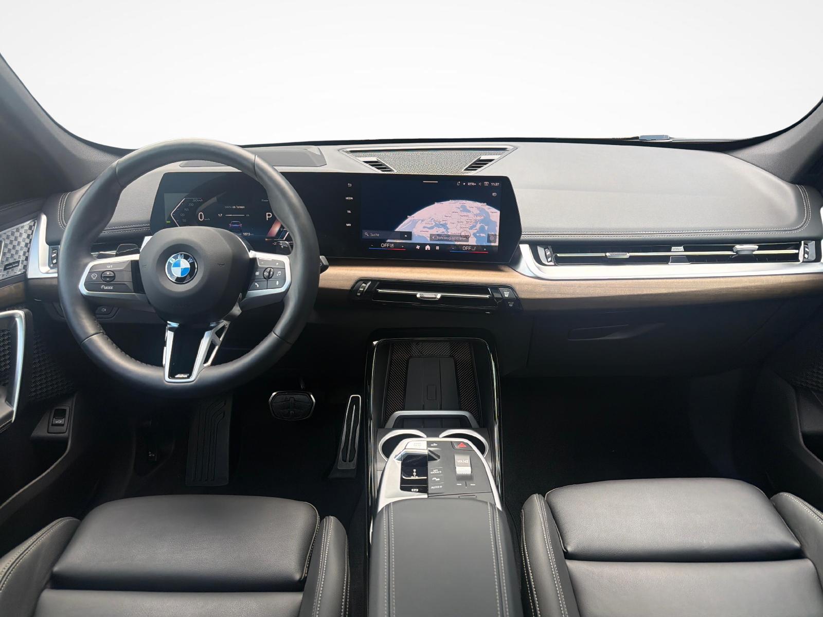 BMW X1 20d xDrive paddles-image-12