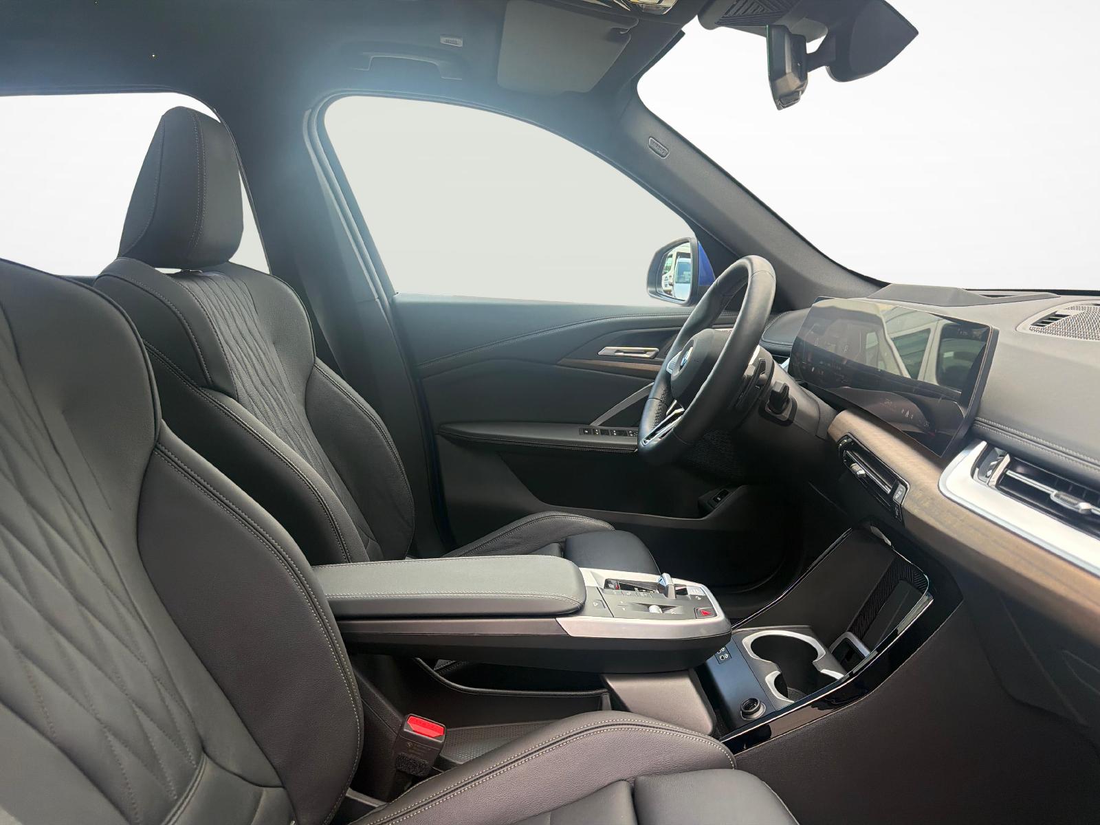 BMW X1 20d xDrive paddles-image-11