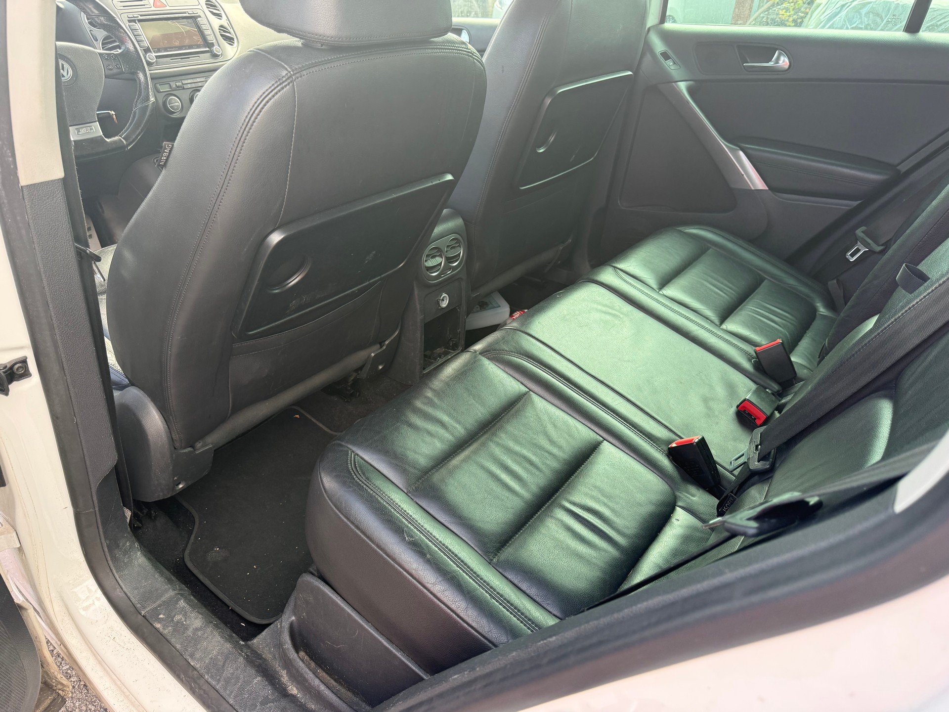 VW Tiguan 2.0 TSI R Line Sport&Style Tiptronic-image-9