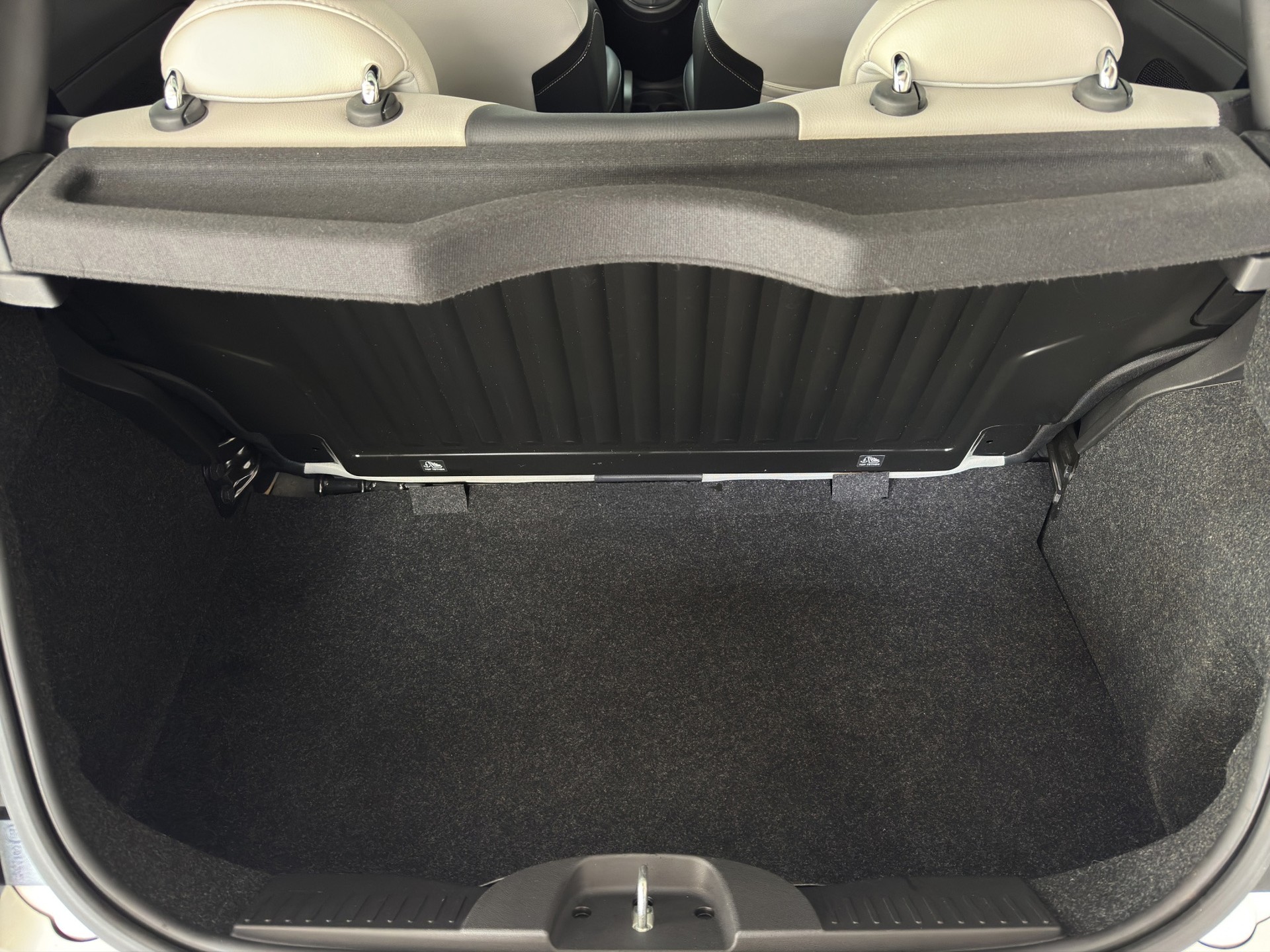 FIAT 500 1.0 N3 MildHybrid Dolcevita "Panoramadach-Leder"-image-19