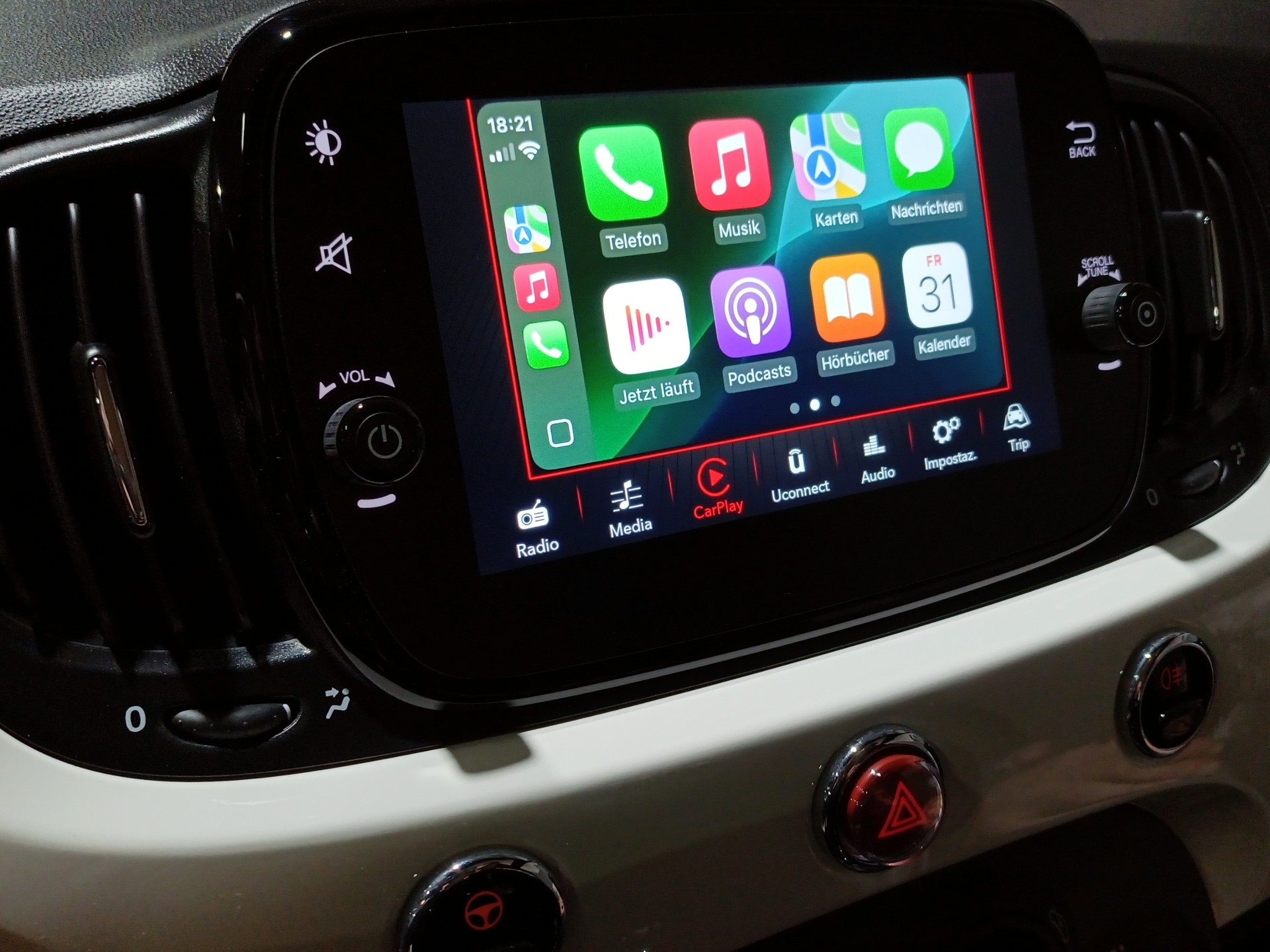 FIAT 500 1.0 N3 MildHybrid Dolcevita "Panoramadach-Leder"-image-17