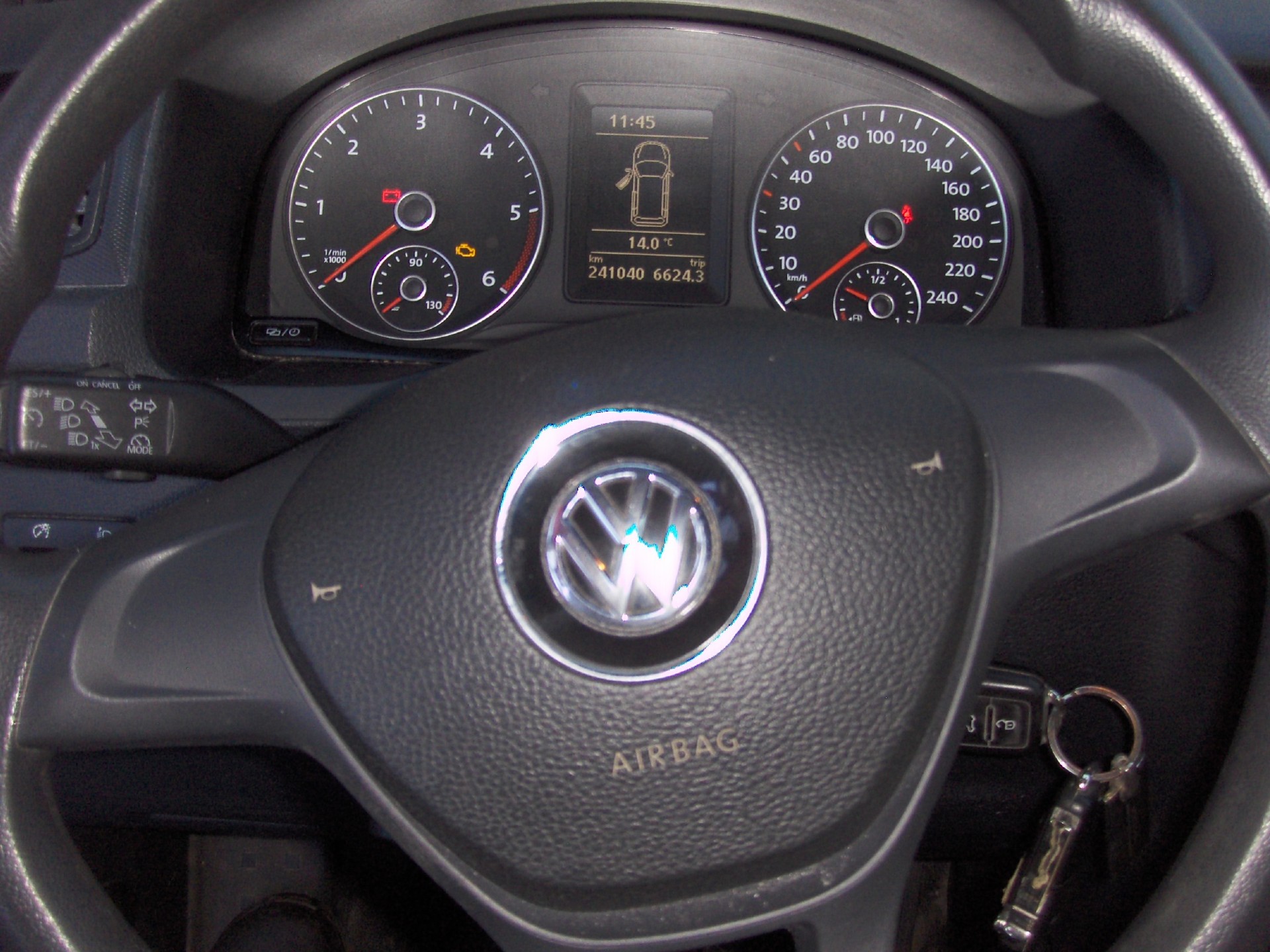 VW Maxi-image-8