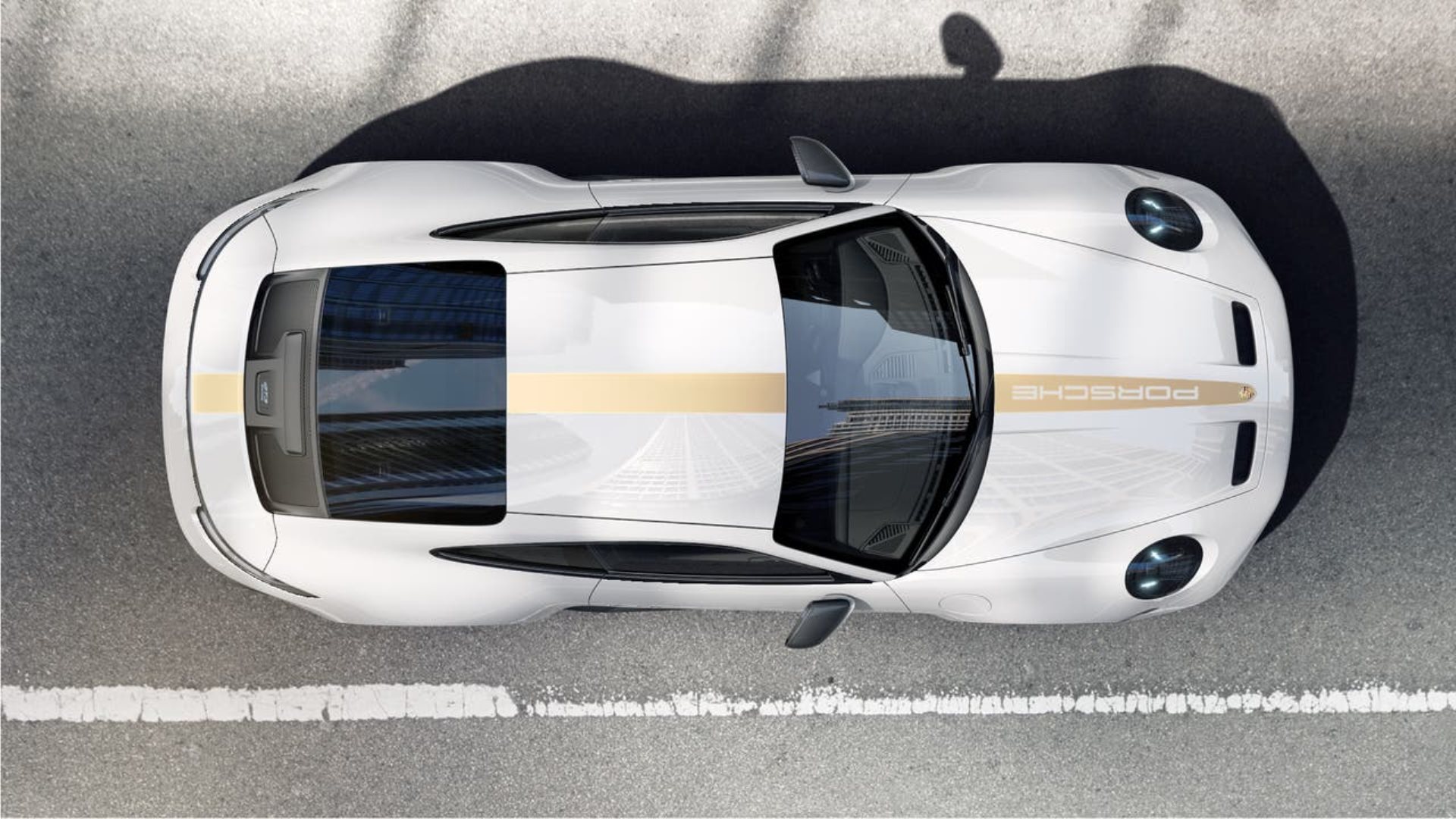 PORSCHE 911 GT3 mit Touring-Paket-image-3