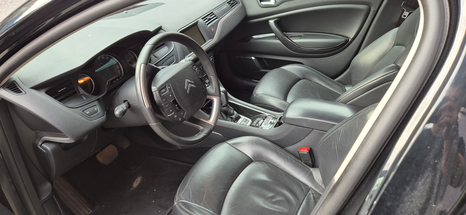 CITROEN 3.0 HDi V6 Exclusive-image-4