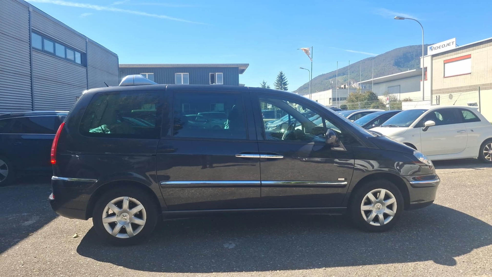 PEUGEOT 807 2.0 16V HDi Style-image-4