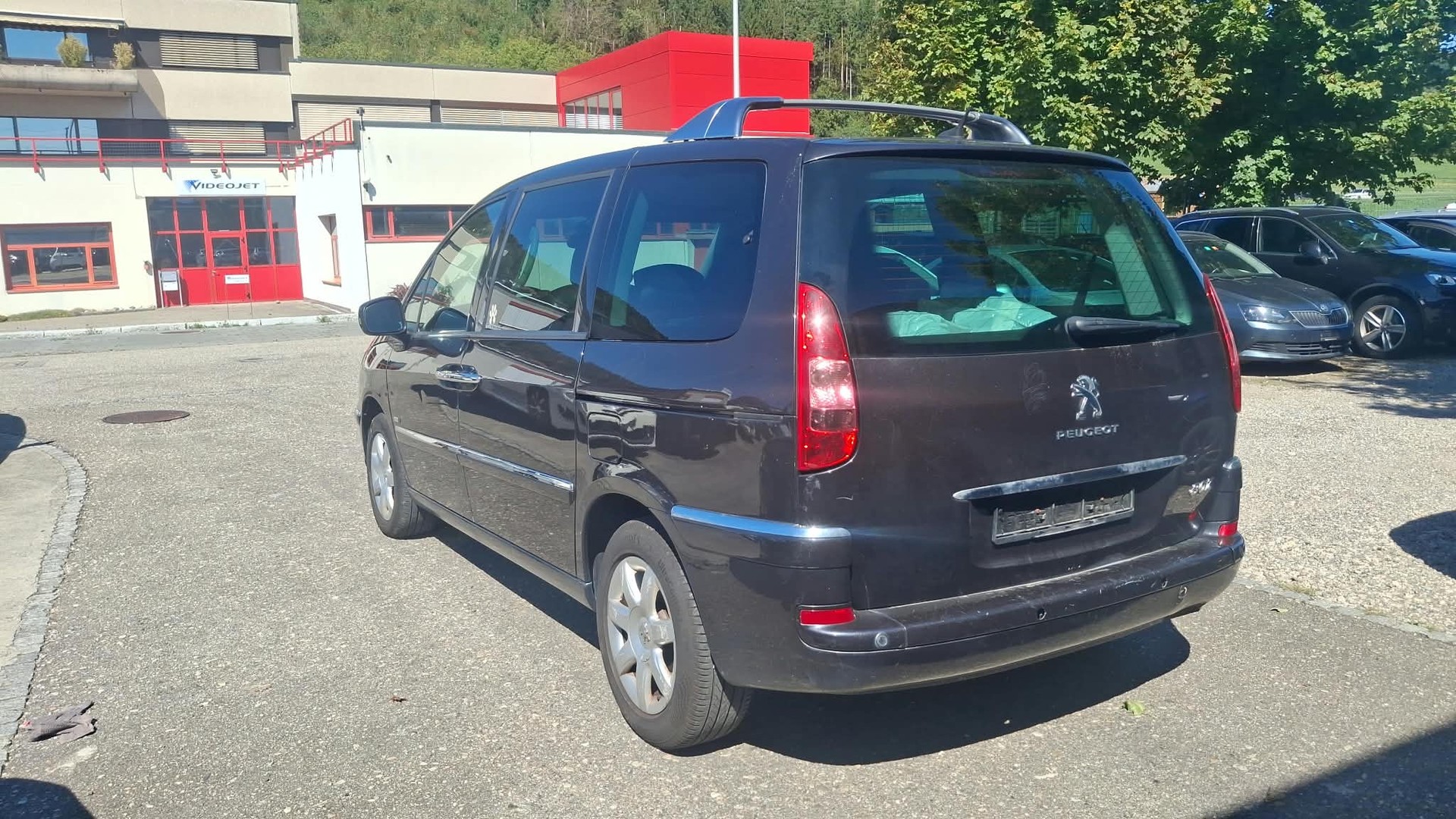 PEUGEOT 807 2.0 16V HDi Style-image-9