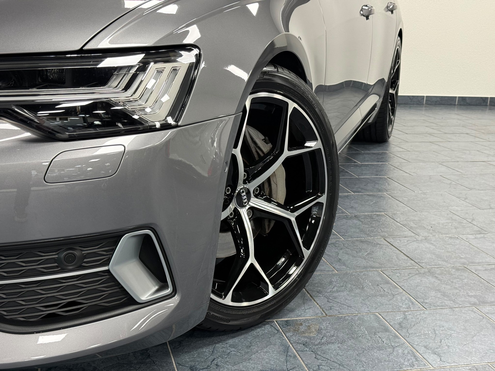 AUDI A6 Limousine 50 TDI Sport quattro tiptronic-image-7